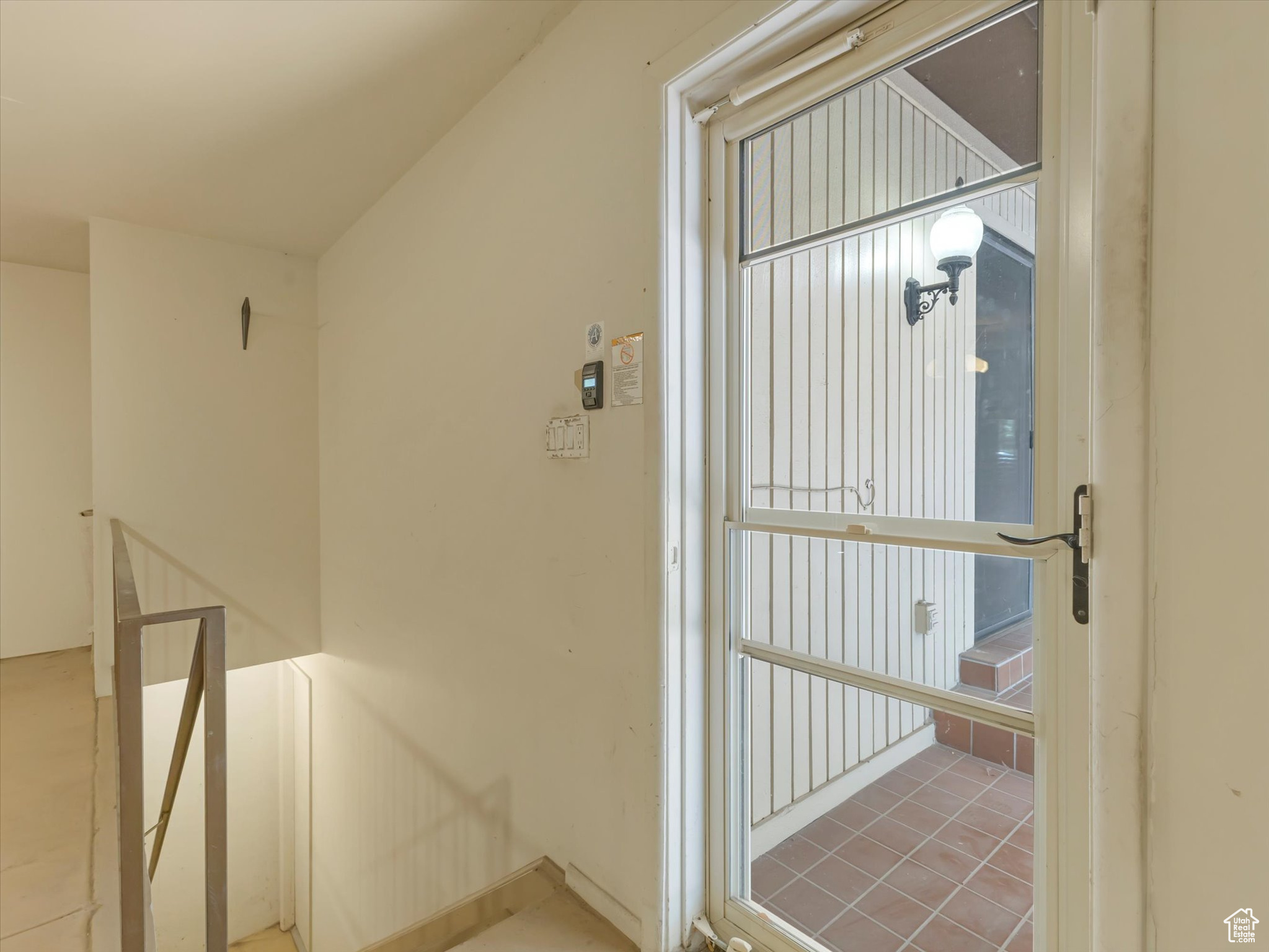 BROOKSTONE - Residential