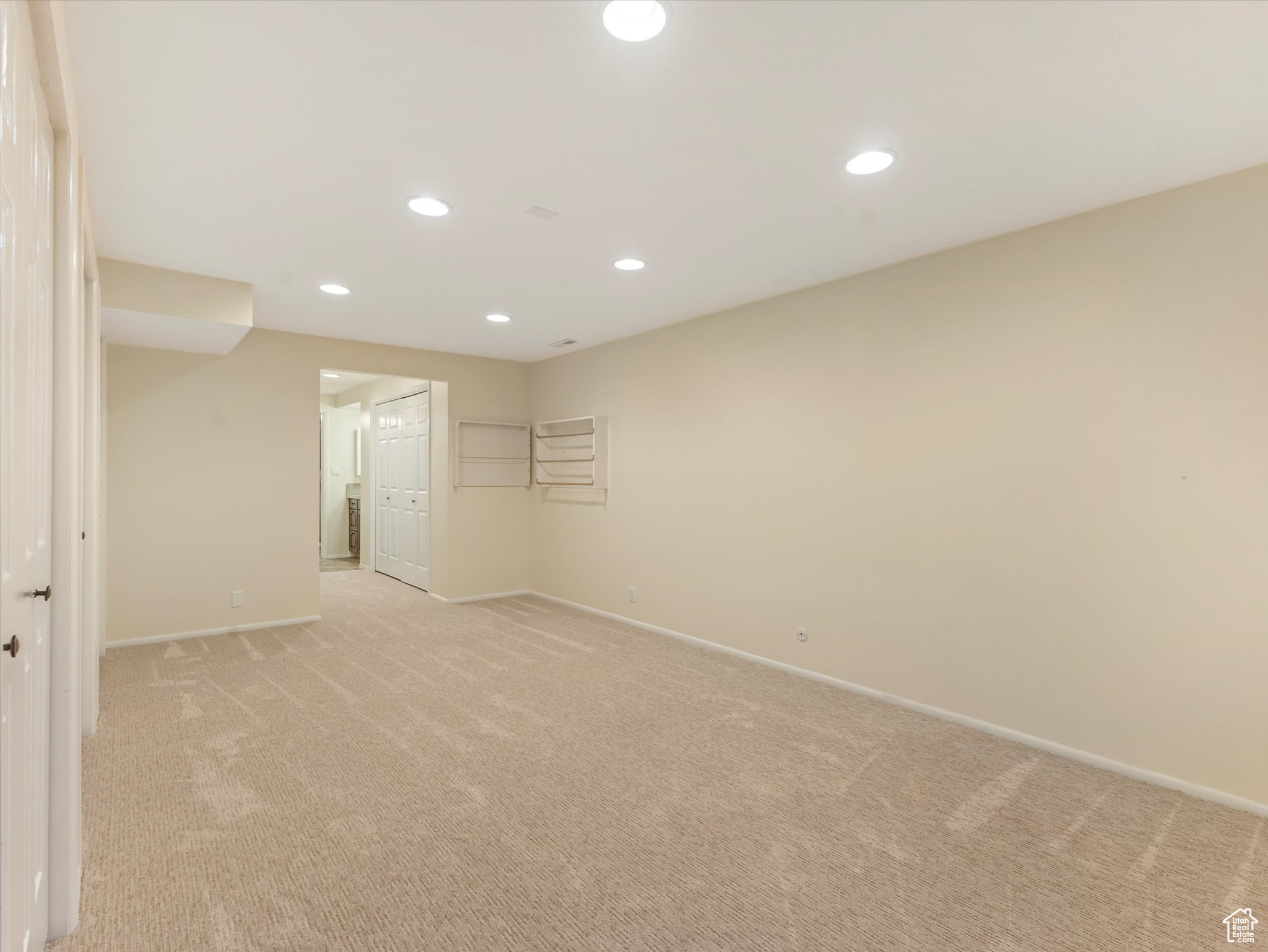 BROOKSTONE - Residential