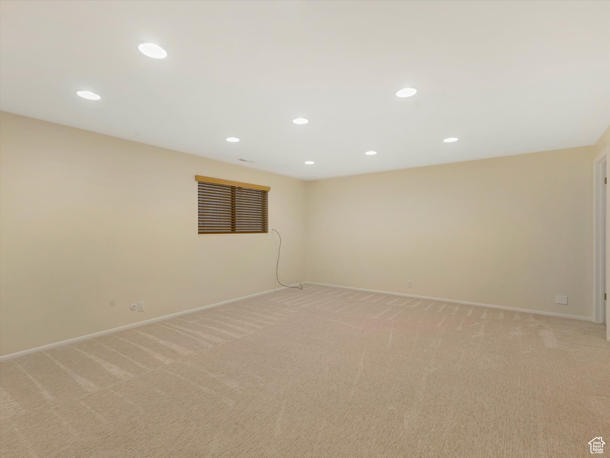 BROOKSTONE - Residential