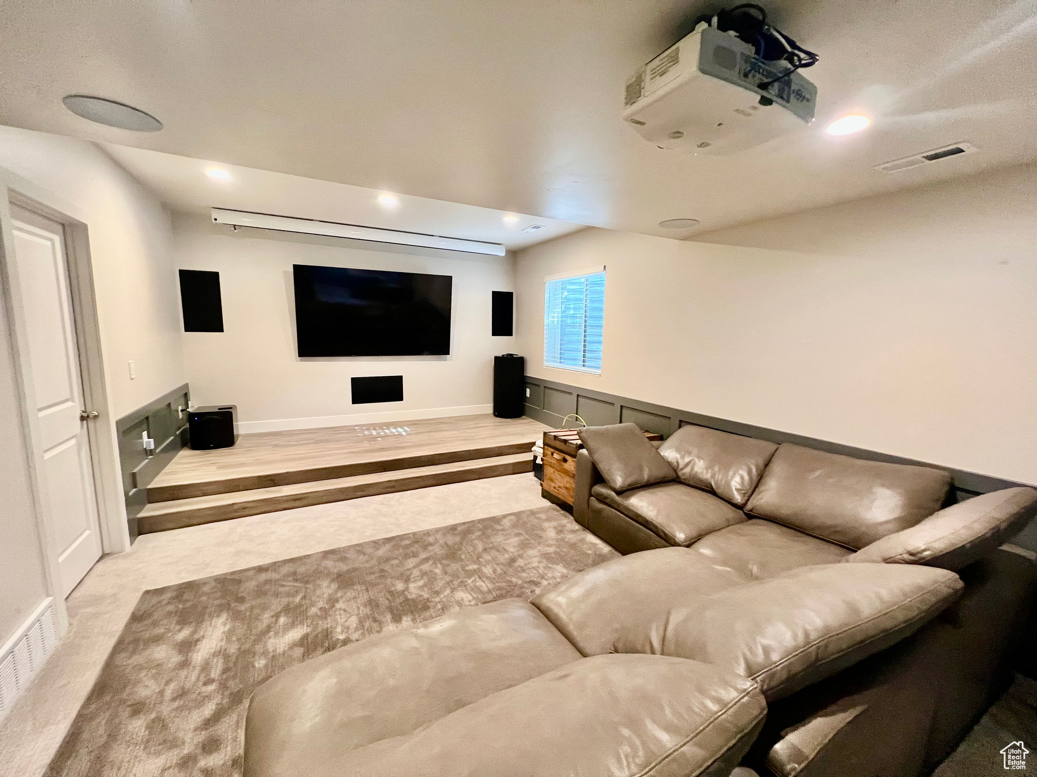 805 W Moss Springs Ct, South Jordan, Utah image 38