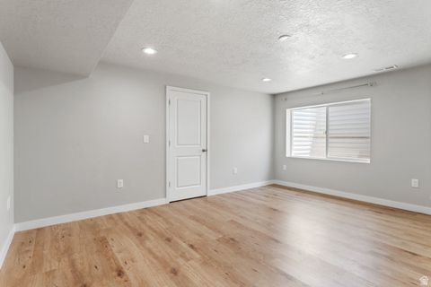 Tiny photo for 3301 W CRAMDEN DR, Lehi, UT 84048 (MLS # 2144743)