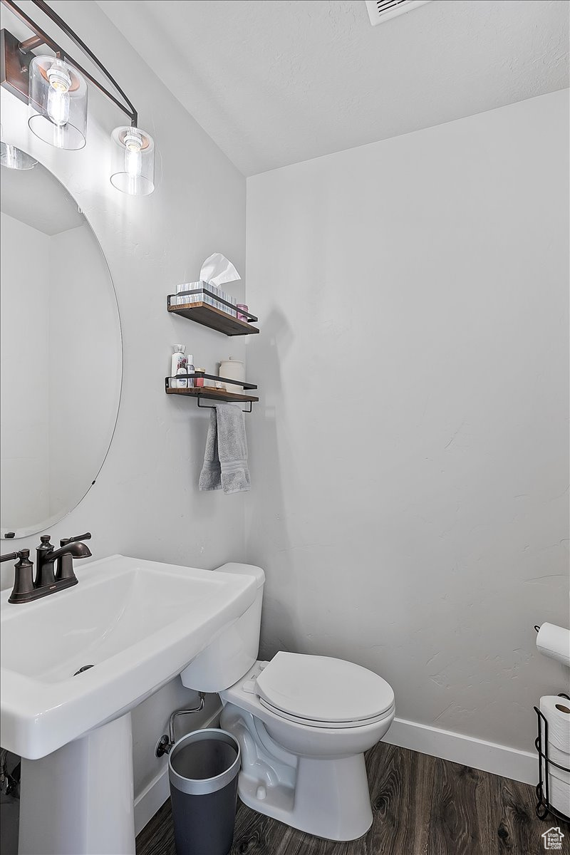 379 W Knights Ln, Layton, Utah image 8