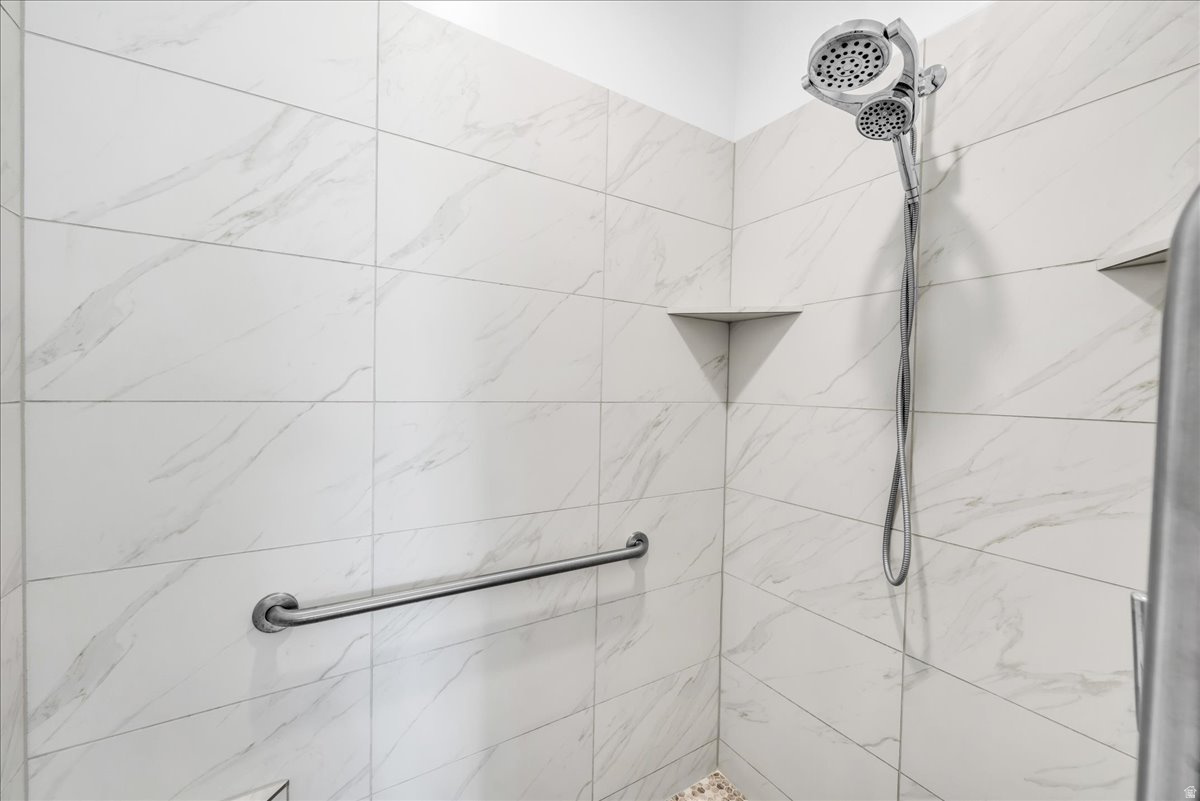 AUBURN HILLS PH 1 - Residential