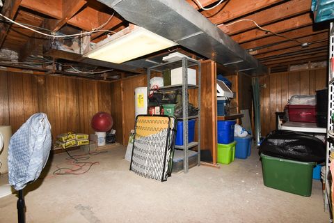 Tiny photo for 10 N COOLEY ST, Grantsville, UT 84029 (MLS # 2127134)