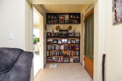 Tiny photo for 10 N COOLEY ST, Grantsville, UT 84029 (MLS # 2127134)