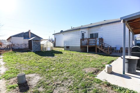 Tiny photo for 10 N COOLEY ST, Grantsville, UT 84029 (MLS # 2127134)