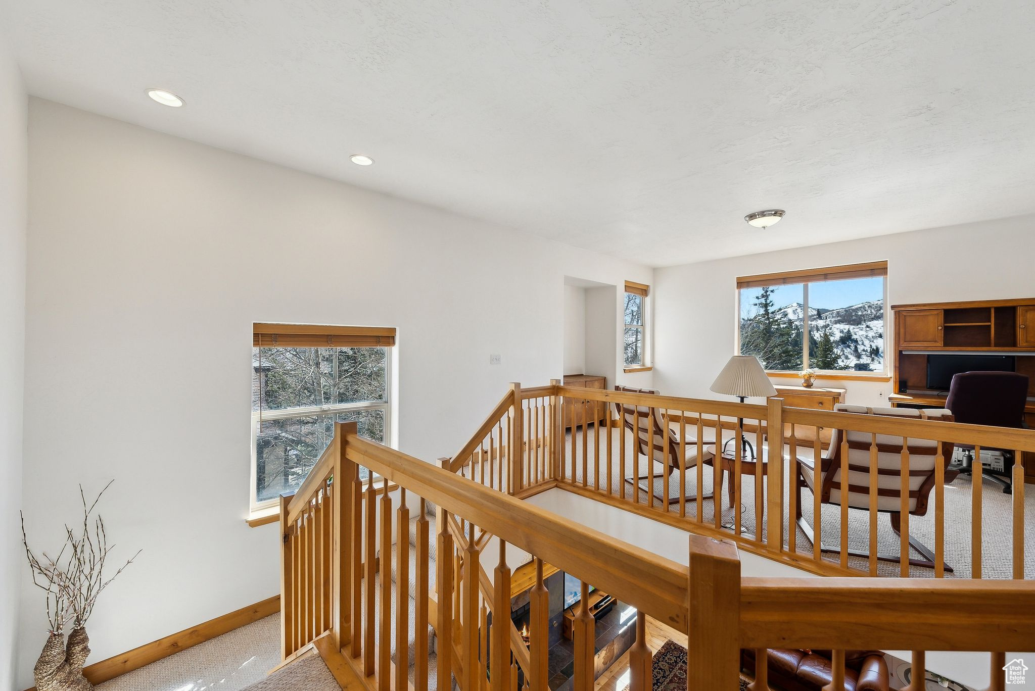 Park City, Utah 84098, United States, 4 Bedrooms Bedrooms, ,4 BathroomsBathrooms,Residential,Pending,103928