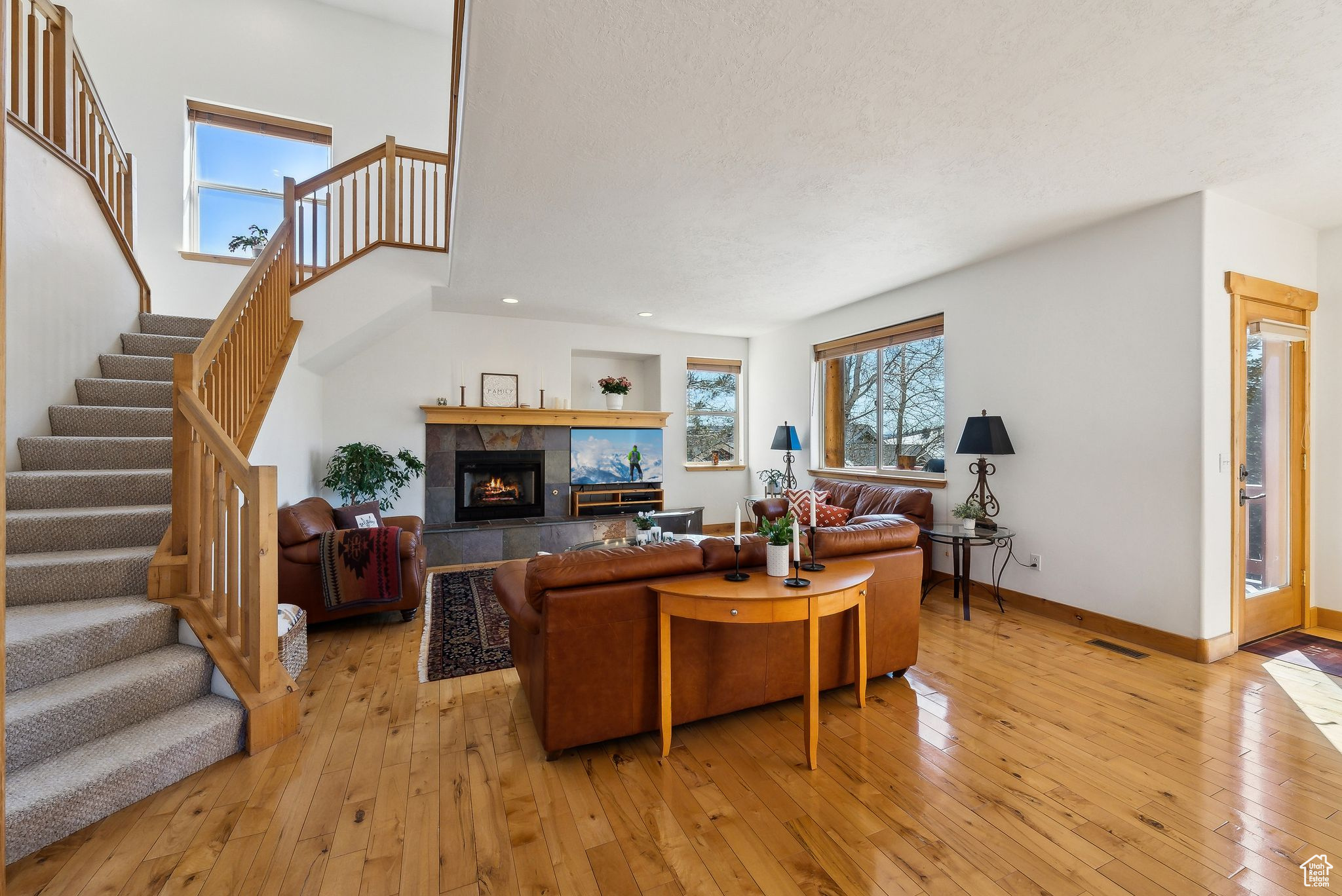 Park City, Utah 84098, United States, 4 Bedrooms Bedrooms, ,4 BathroomsBathrooms,Residential,Pending,103928