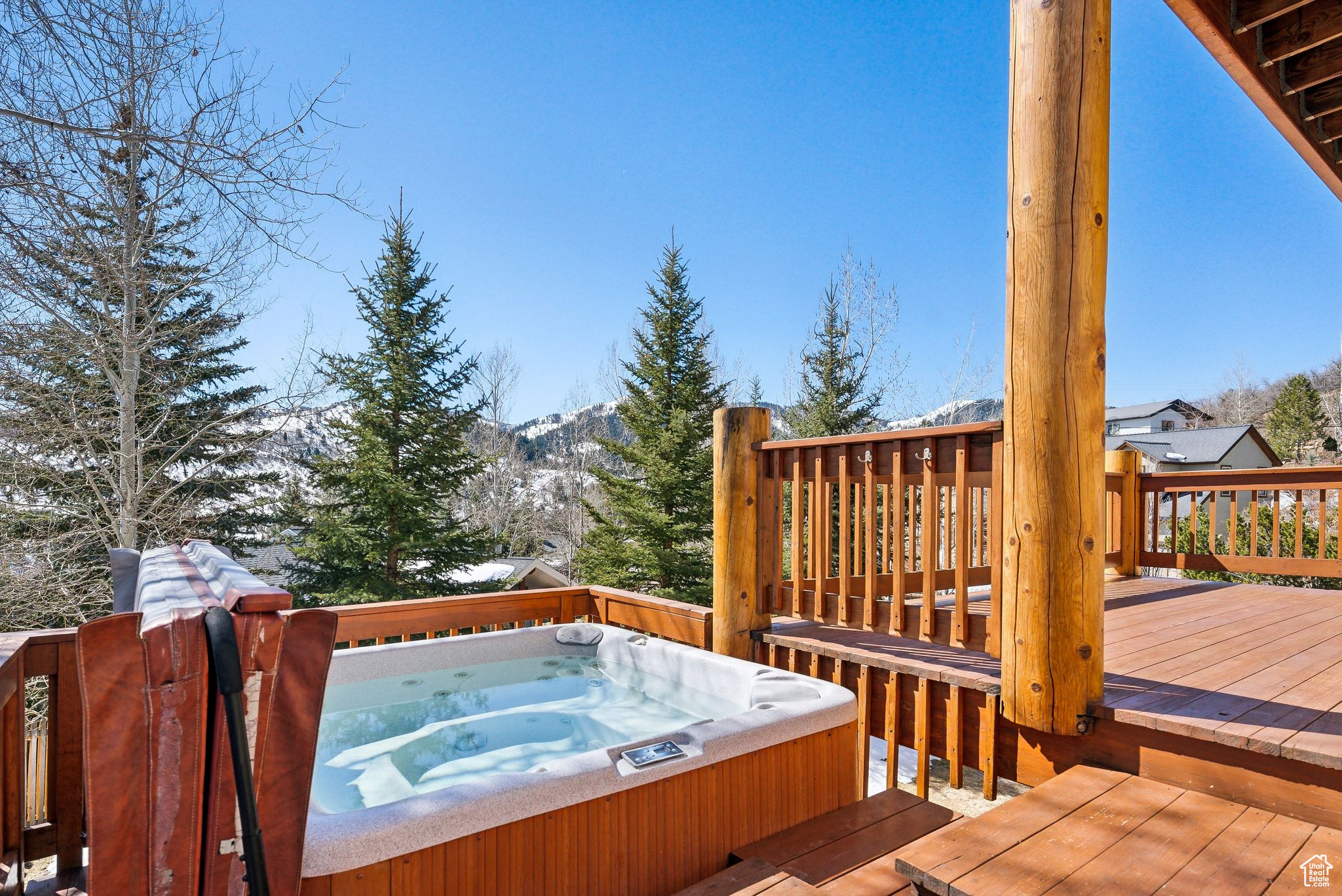 Park City, Utah 84098, United States, 4 Bedrooms Bedrooms, ,4 BathroomsBathrooms,Residential,Pending,103928