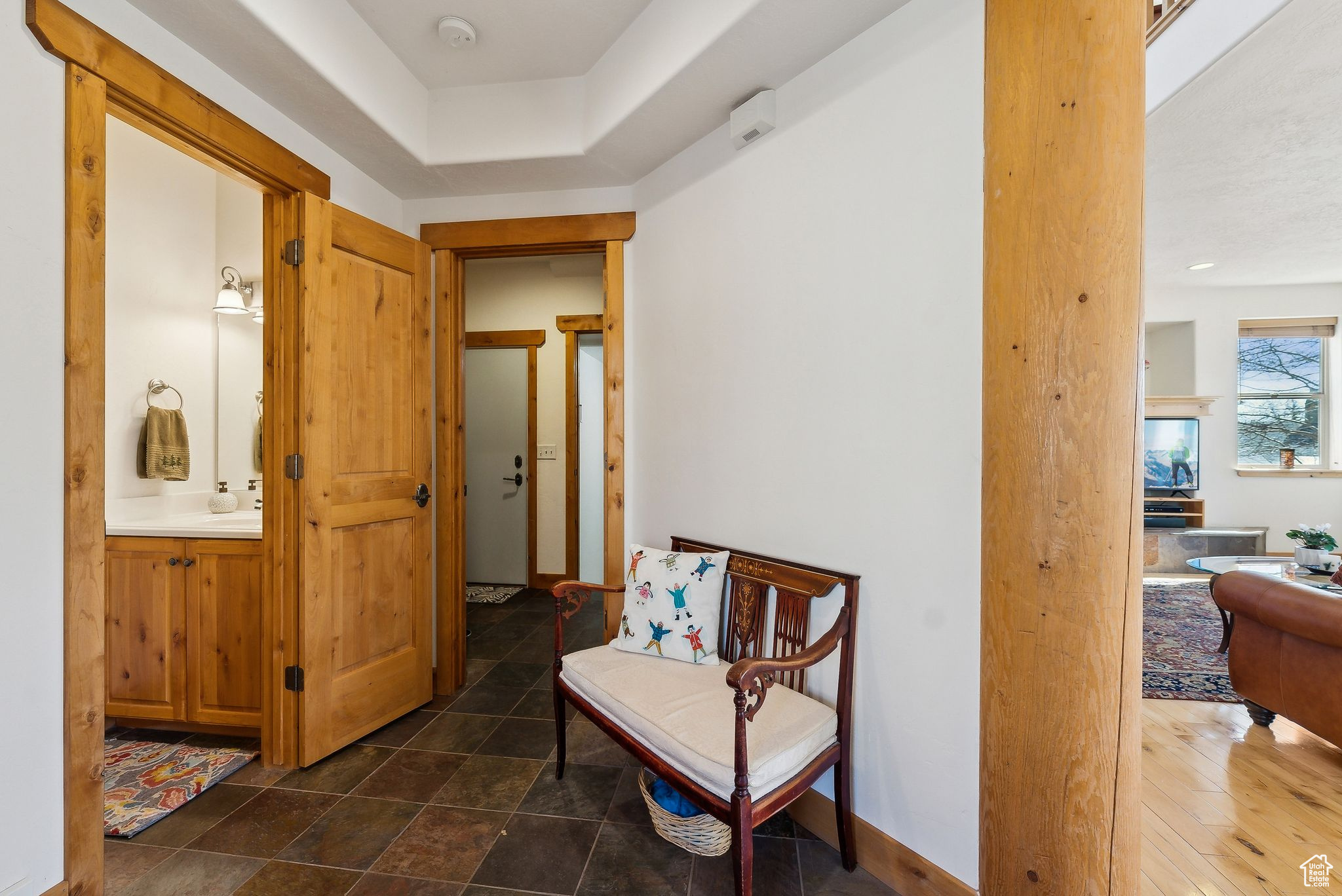 Park City, Utah 84098, United States, 4 Bedrooms Bedrooms, ,4 BathroomsBathrooms,Residential,Pending,103928