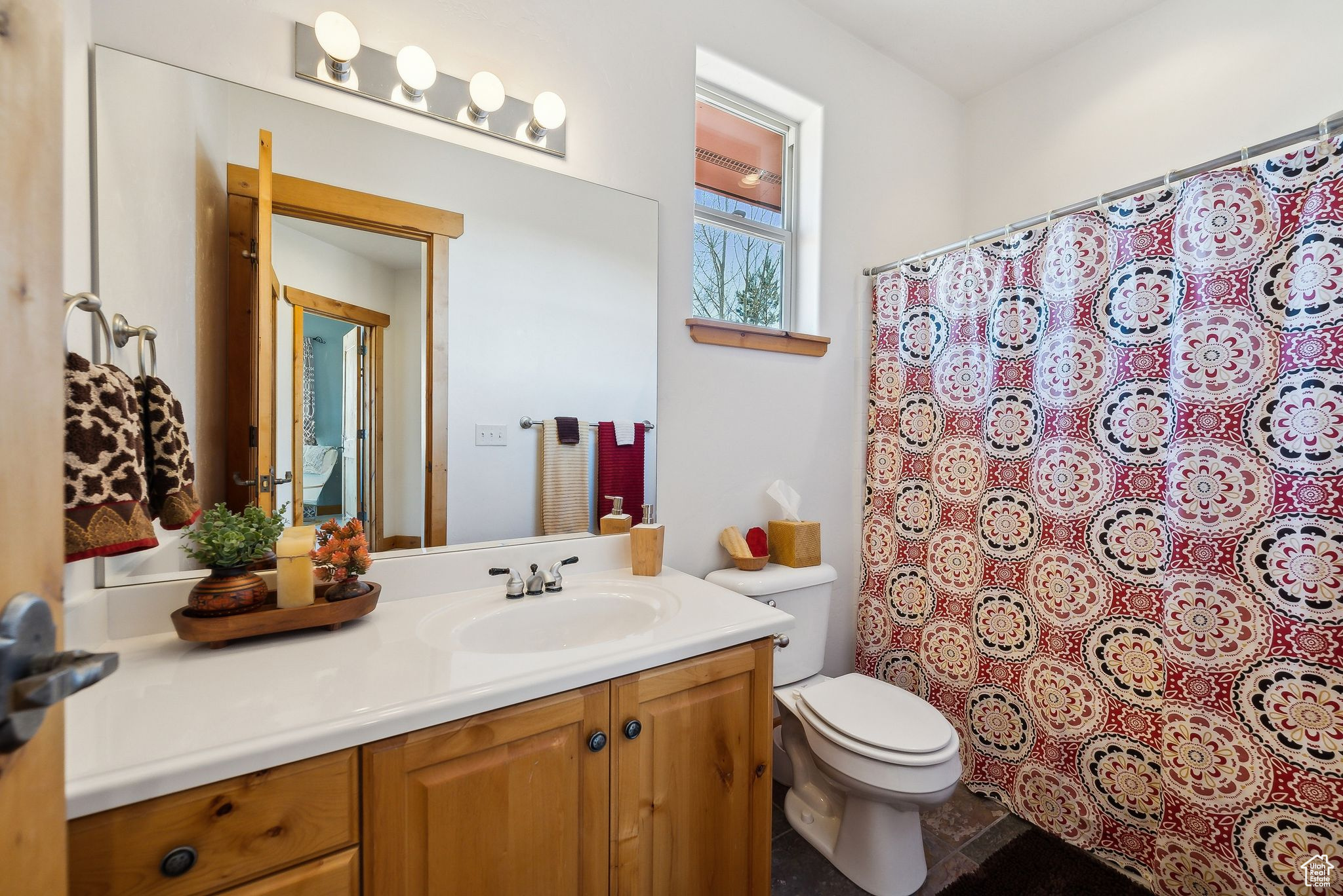 Park City, Utah 84098, United States, 4 Bedrooms Bedrooms, ,4 BathroomsBathrooms,Residential,Pending,103928