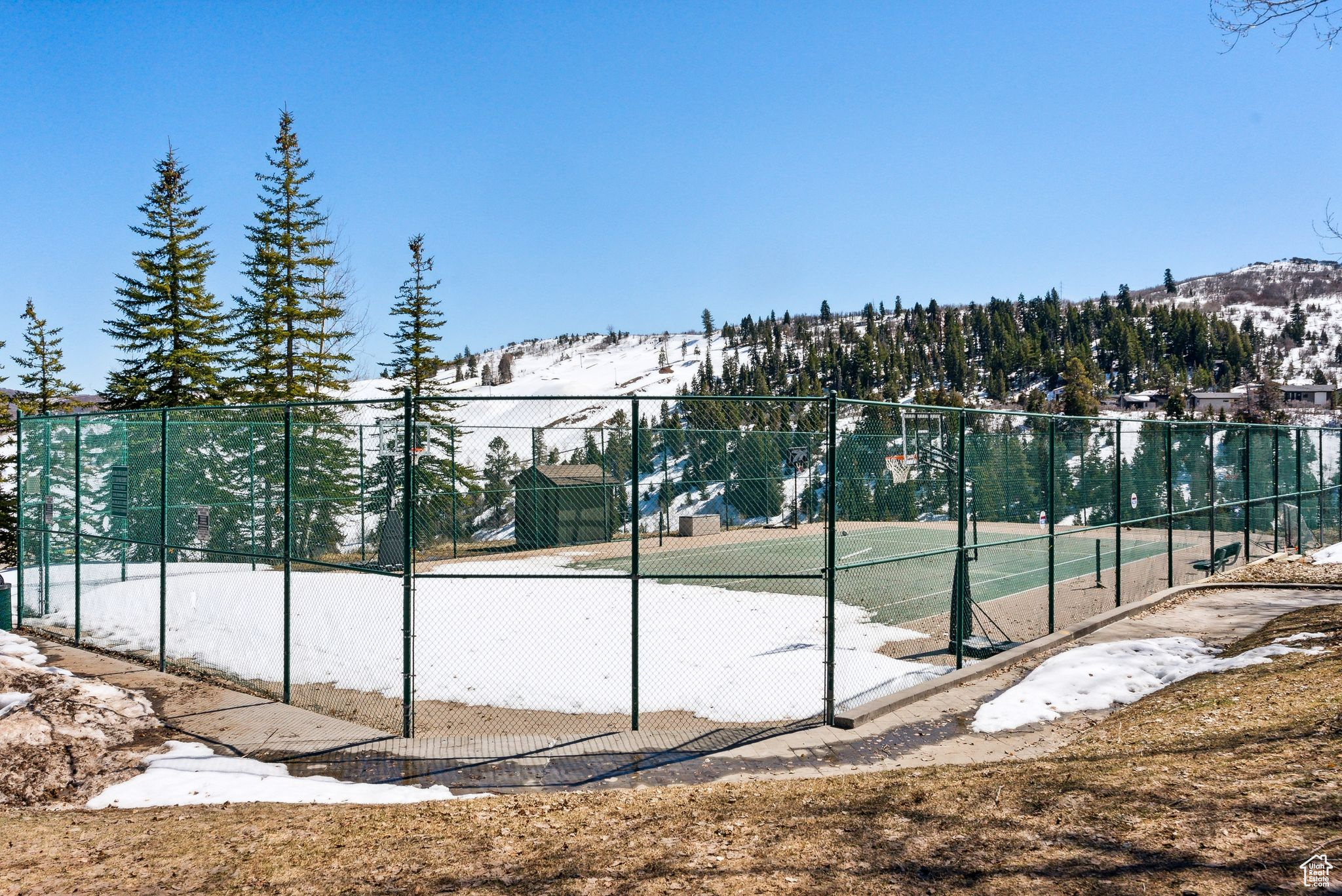 Park City, Utah 84098, United States, 4 Bedrooms Bedrooms, ,4 BathroomsBathrooms,Residential,Pending,103928