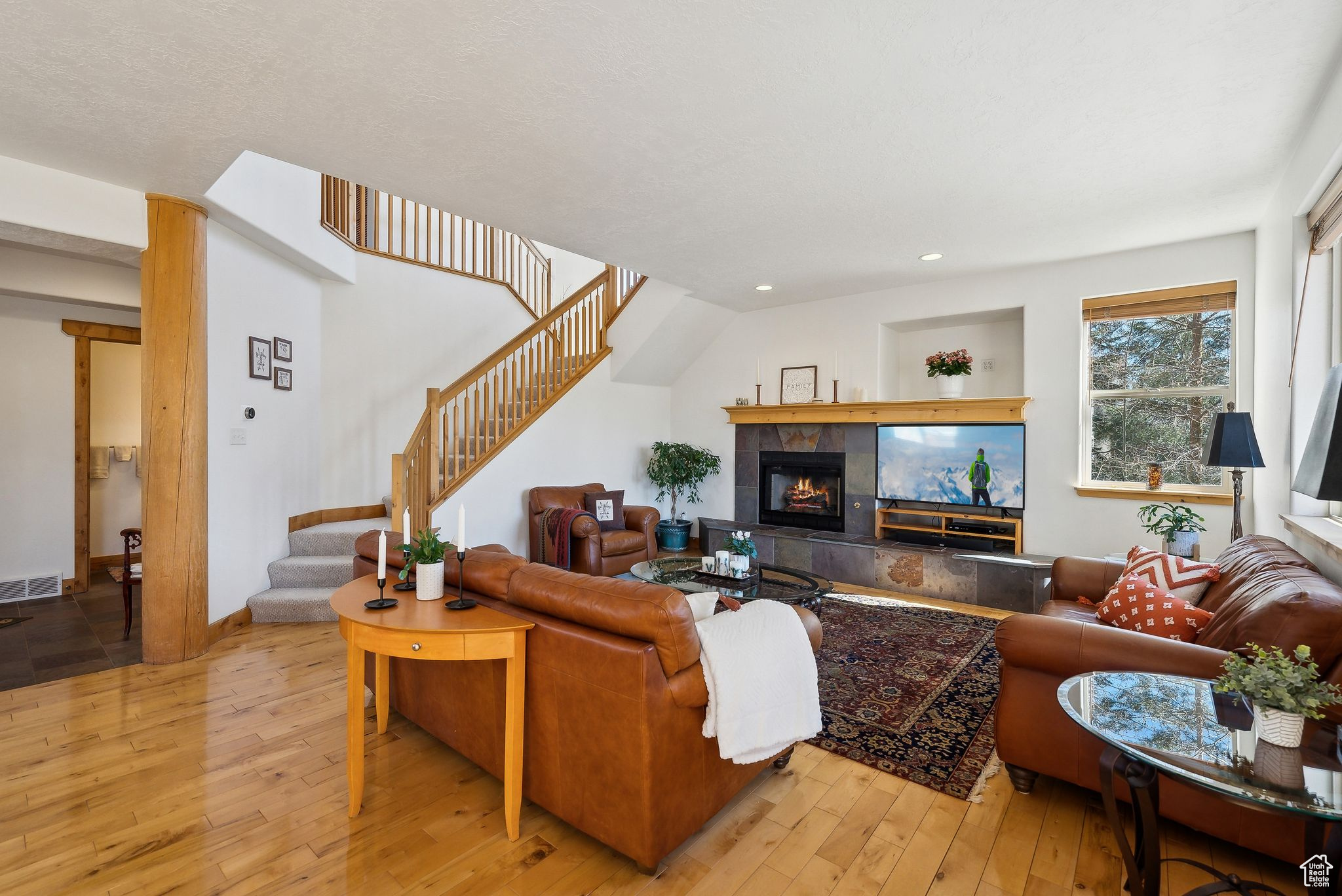 Park City, Utah 84098, United States, 4 Bedrooms Bedrooms, ,4 BathroomsBathrooms,Residential,Pending,103928