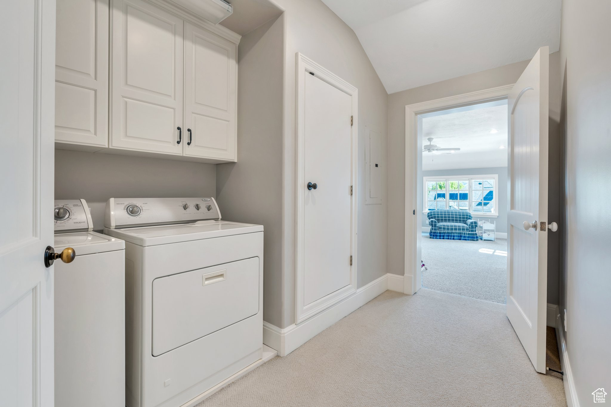 EAGLEROCK - Residential