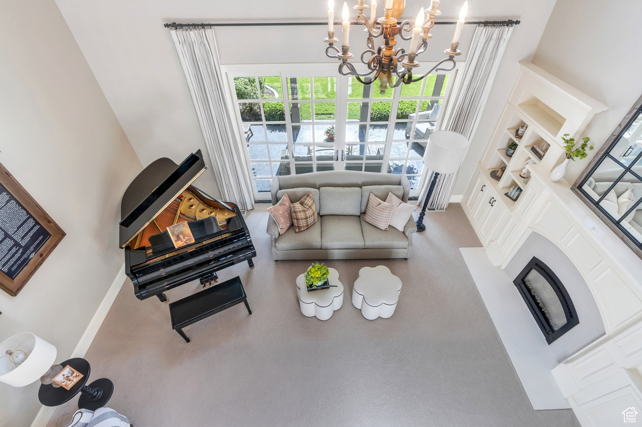 EAGLEROCK - Residential