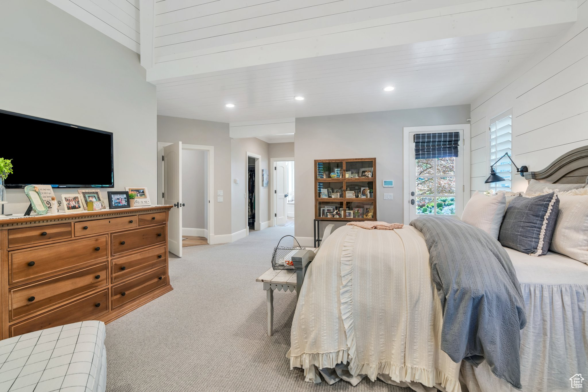 EAGLEROCK - Residential