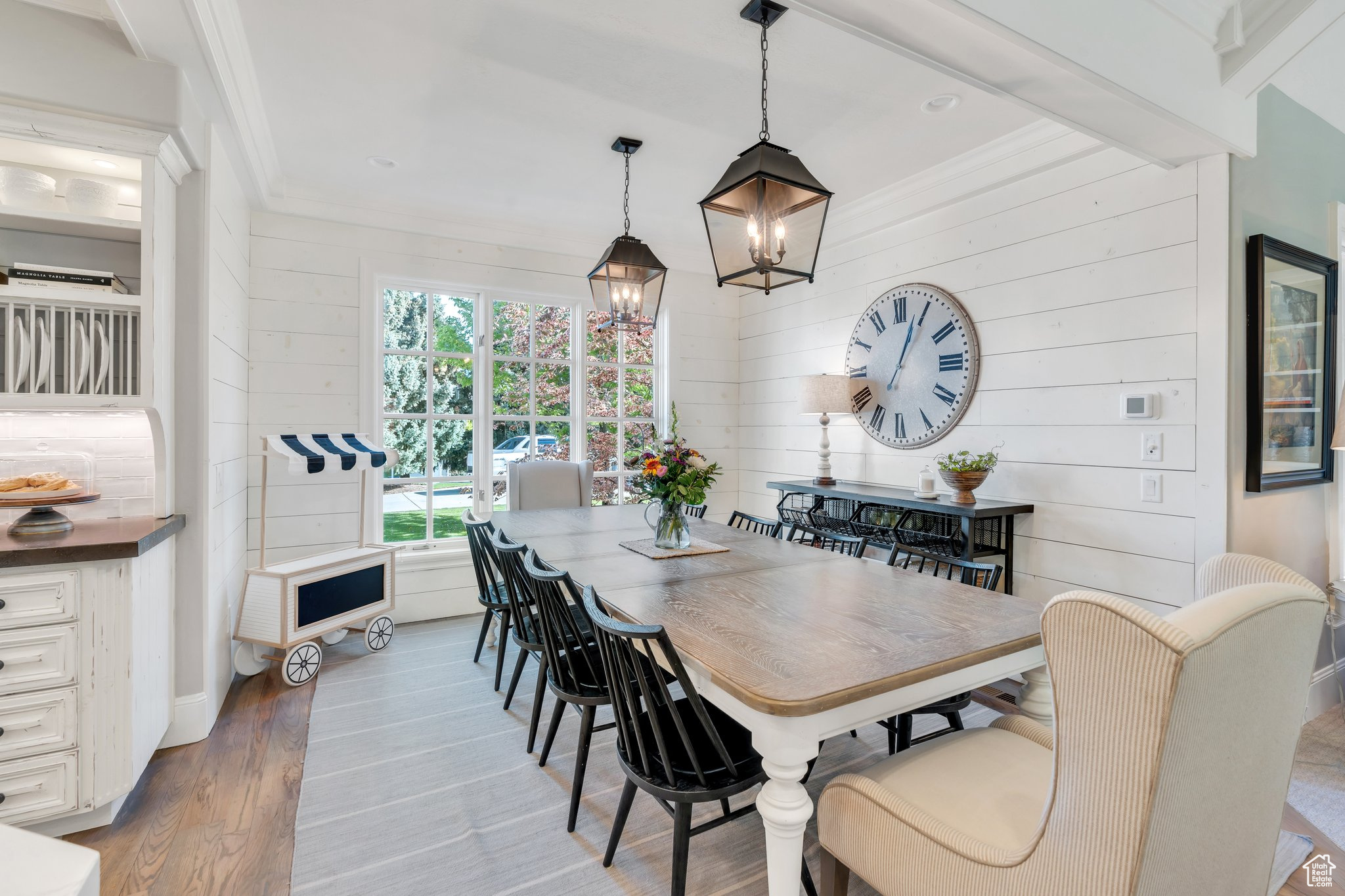 EAGLEROCK - Residential