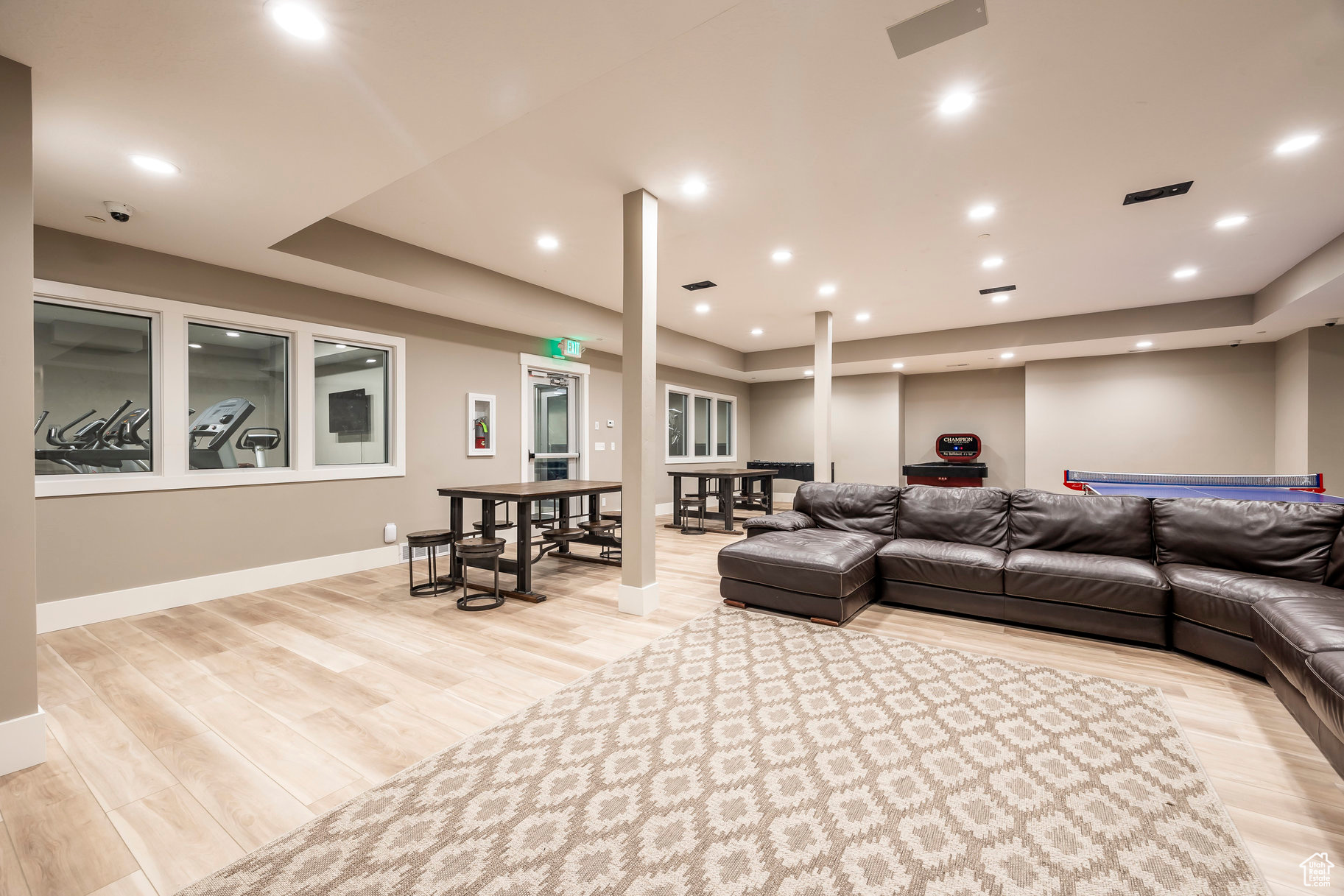 RIDGE - Residential