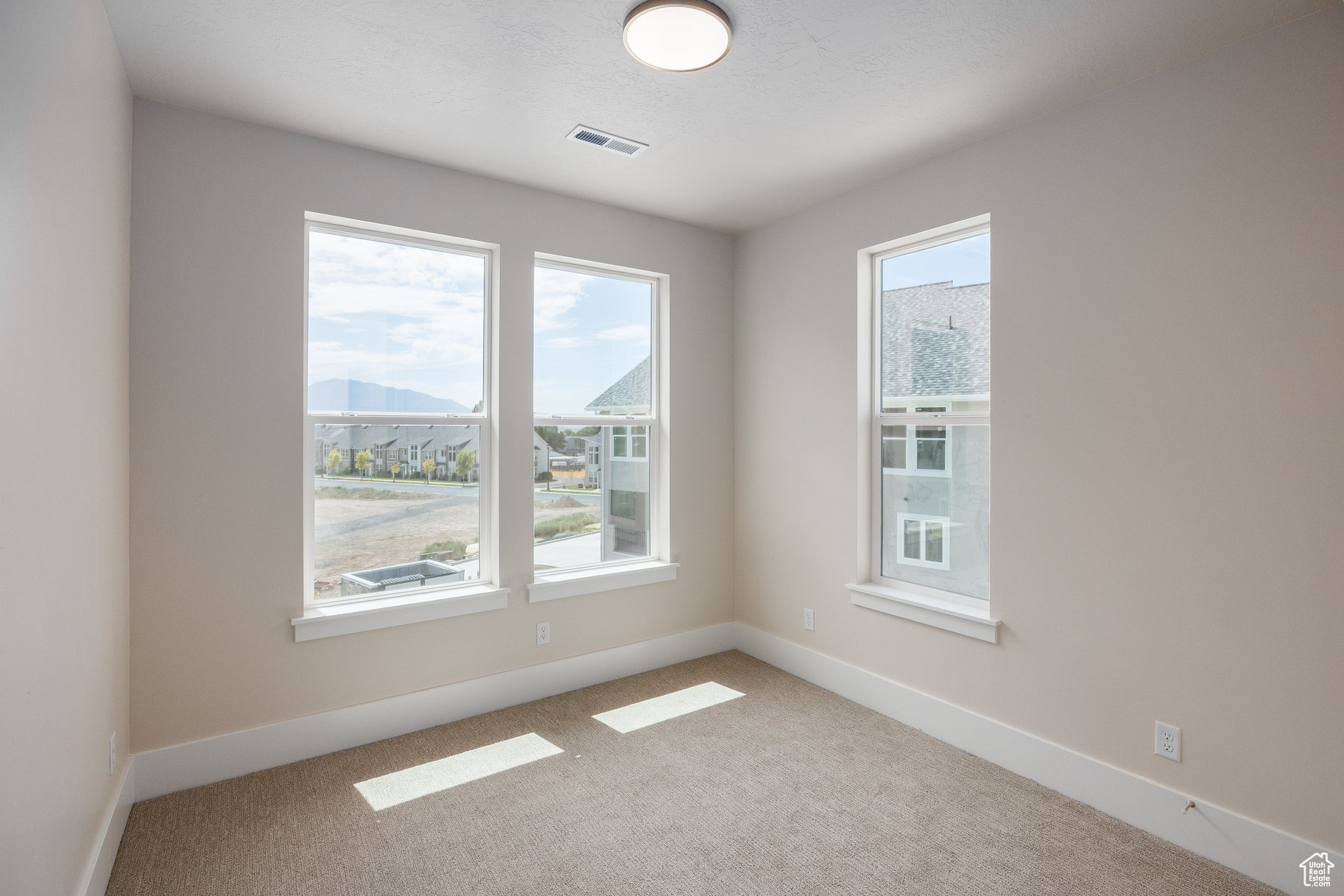 RIDGE - Residential