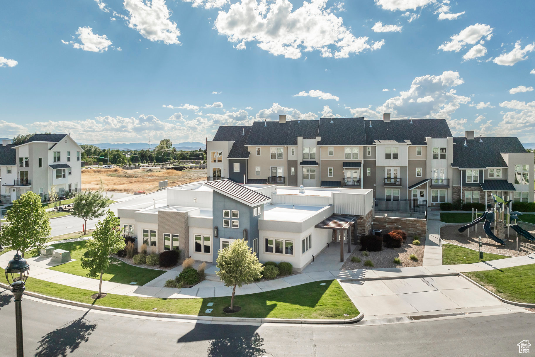 RIDGE - Residential