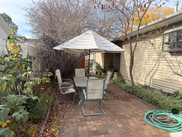 COUNTRY ESTA - Residential