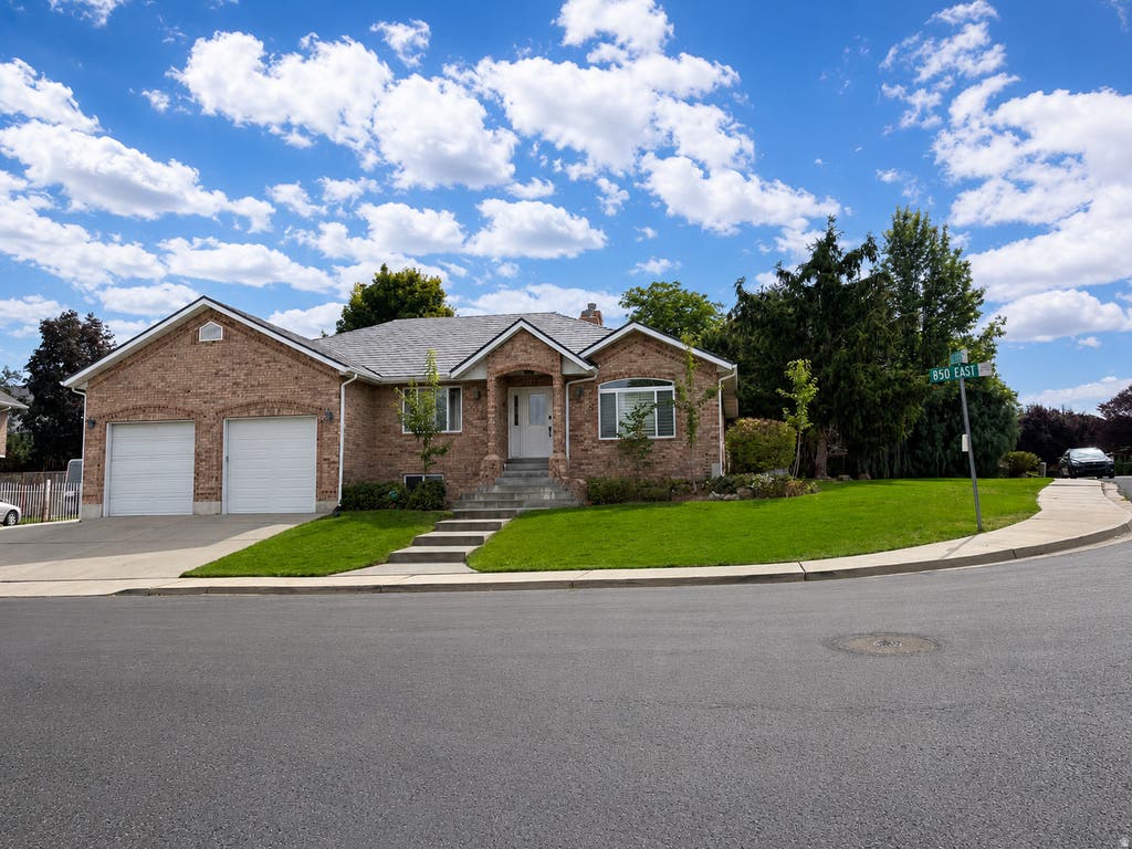 Photo of 1225 S 850 E, Spanish Fork, UT 84660 (MLS # 2180637)