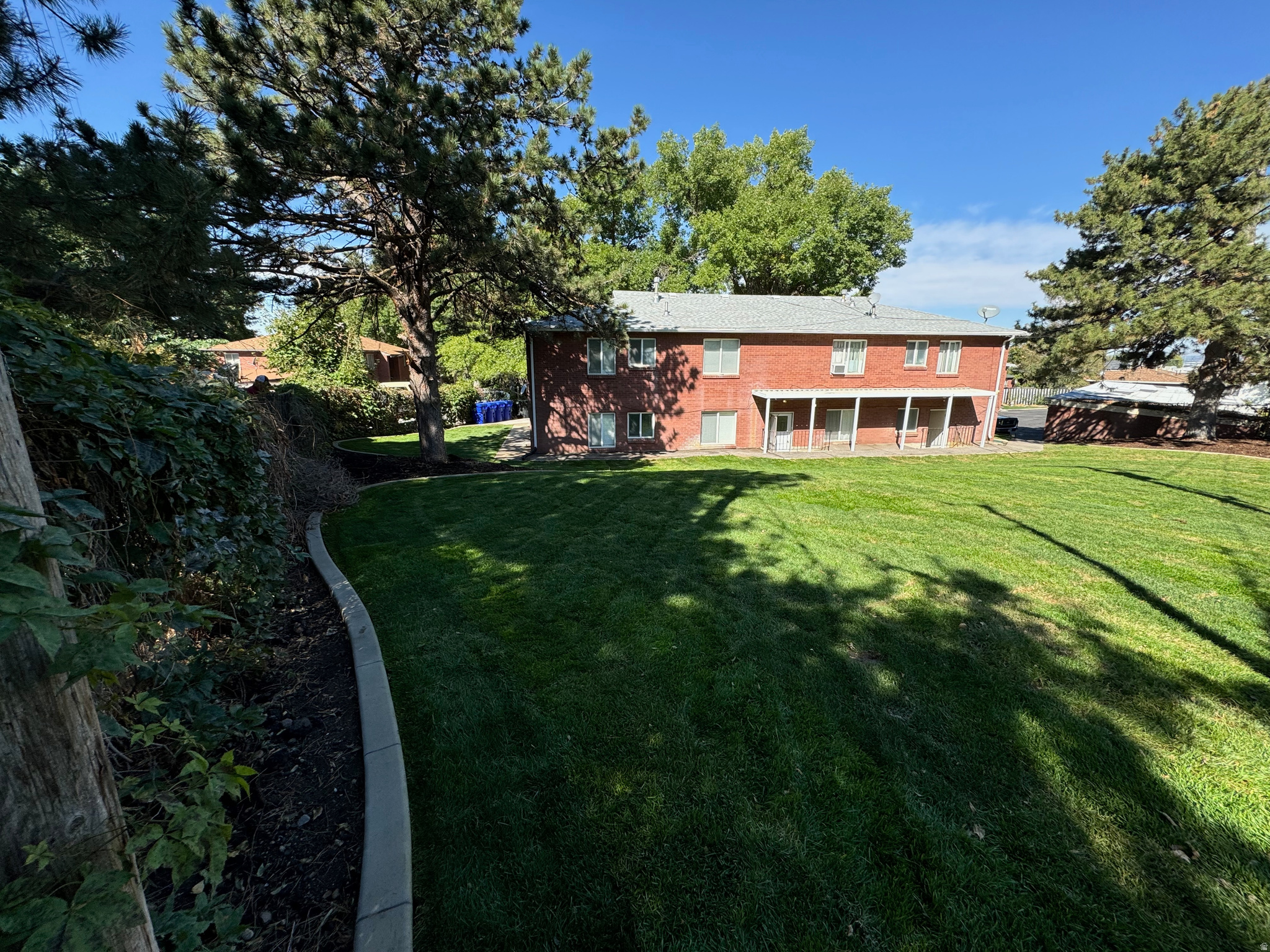 PLEASANT SUBDIVISION - Residential Income