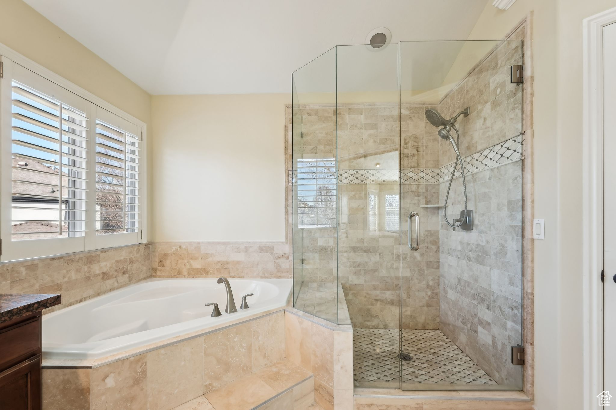 3045 W Wilkins Peak Ct, South Jordan, Utah image 39