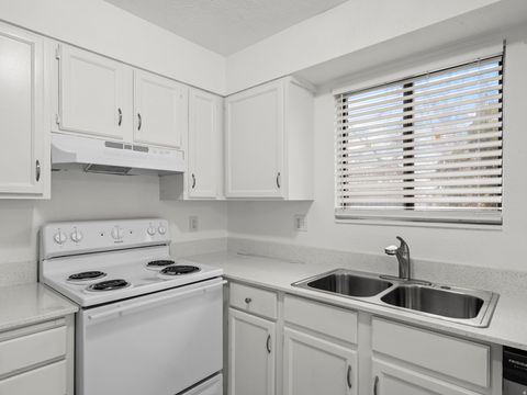 Tiny photo for 2308 S 700 E, Salt Lake City, UT 84106 (MLS # 2126092)