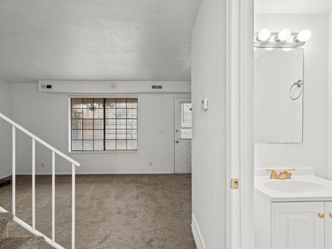 Tiny photo for 2308 S 700 E, Salt Lake City, UT 84106 (MLS # 2126092)