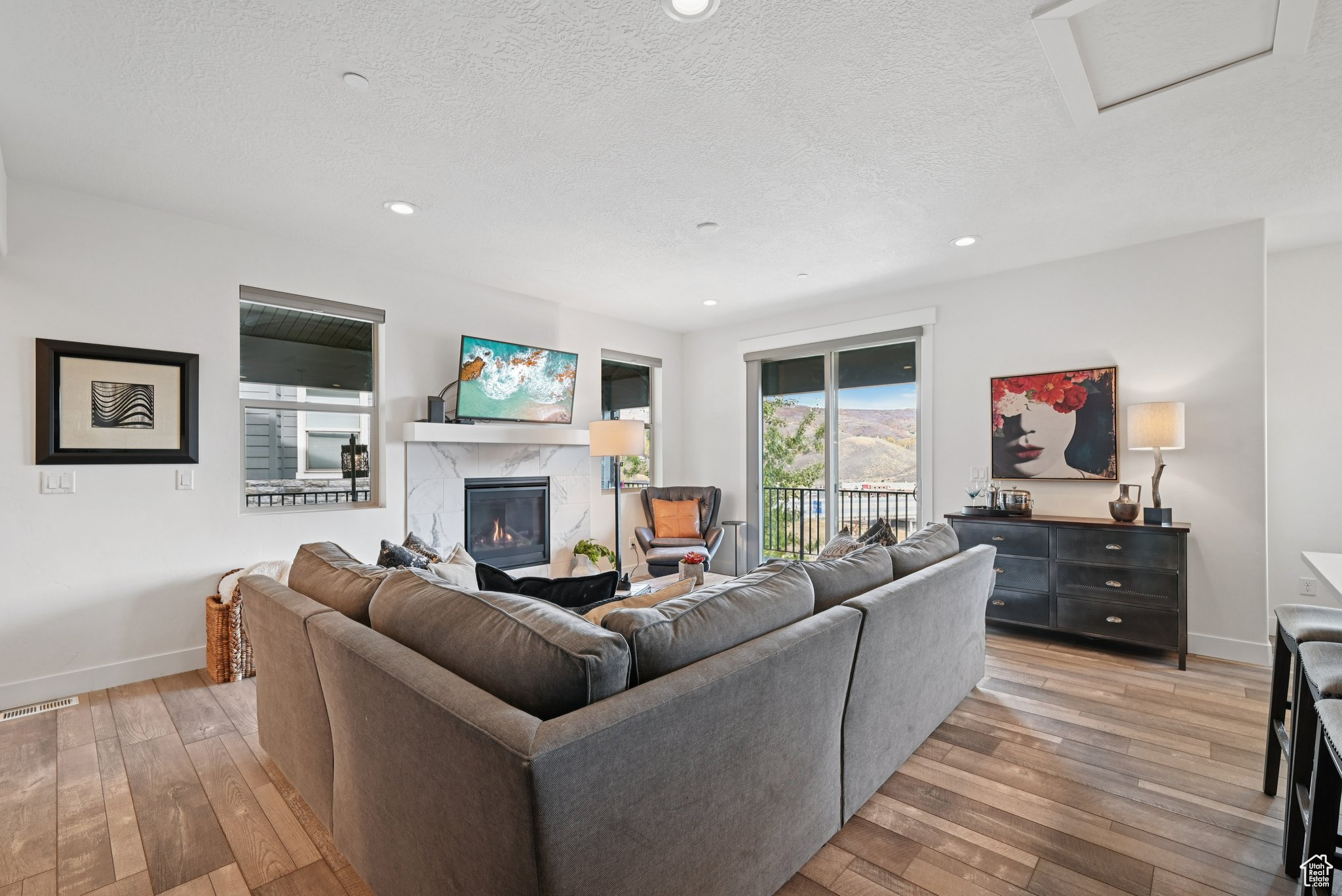 QUARRY SPRINGS AT PINEBROOK CONDO - Residential