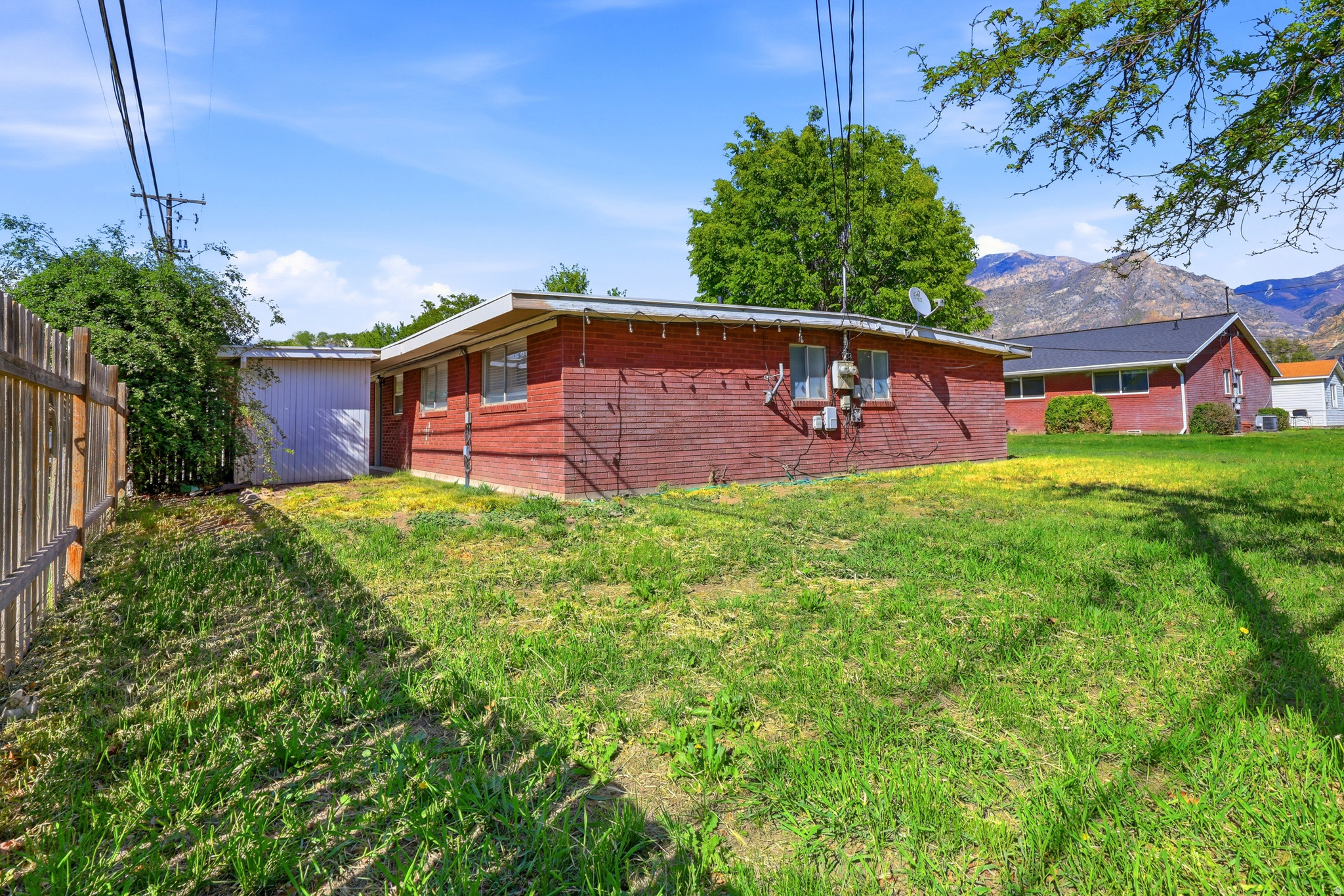 SUNNYBROOK PARK - Residential Income