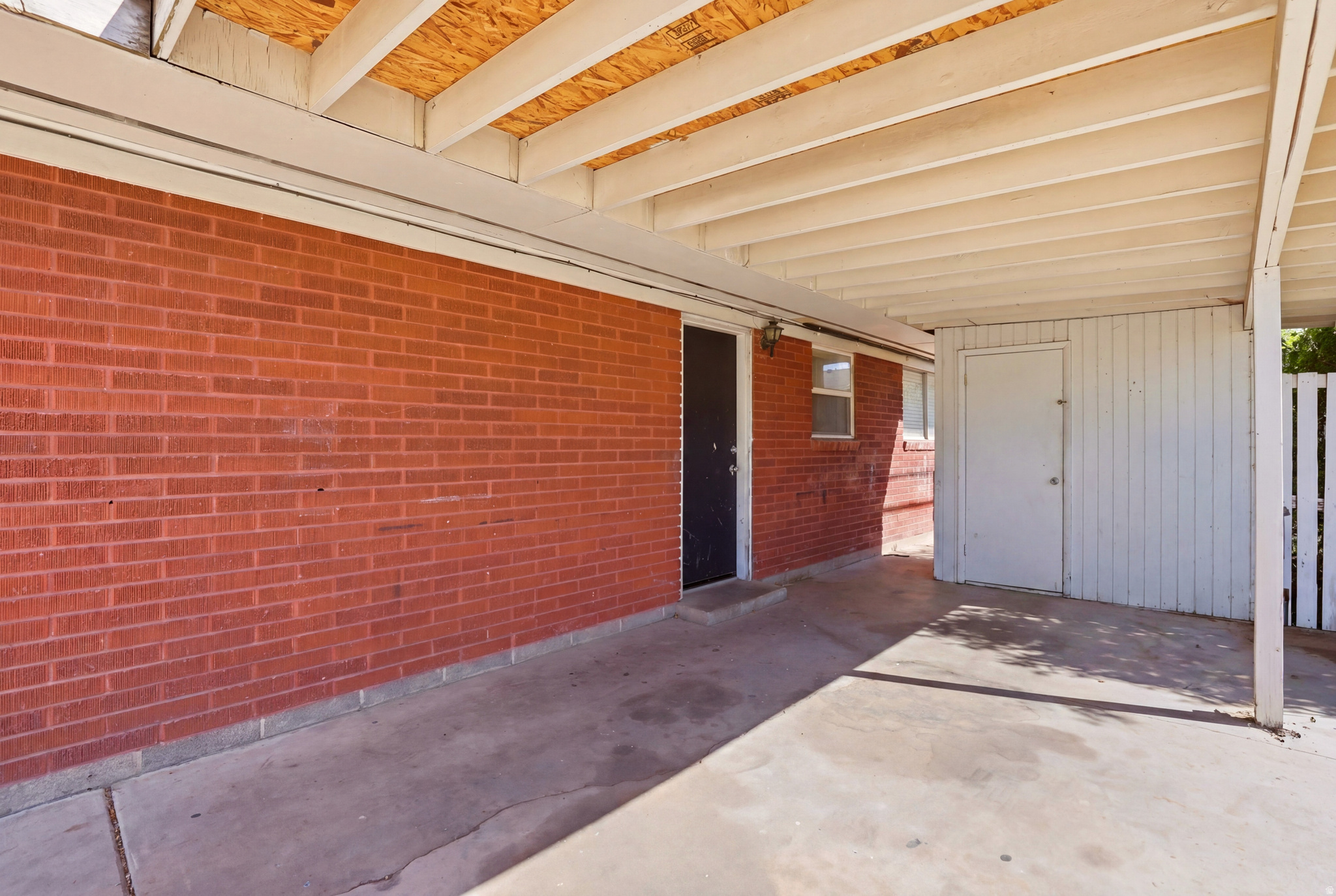 SUNNYBROOK PARK - Residential Income