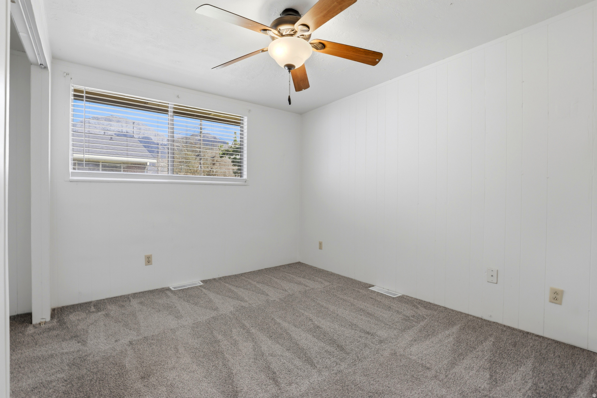 SUNNYBROOK PARK - Residential Income