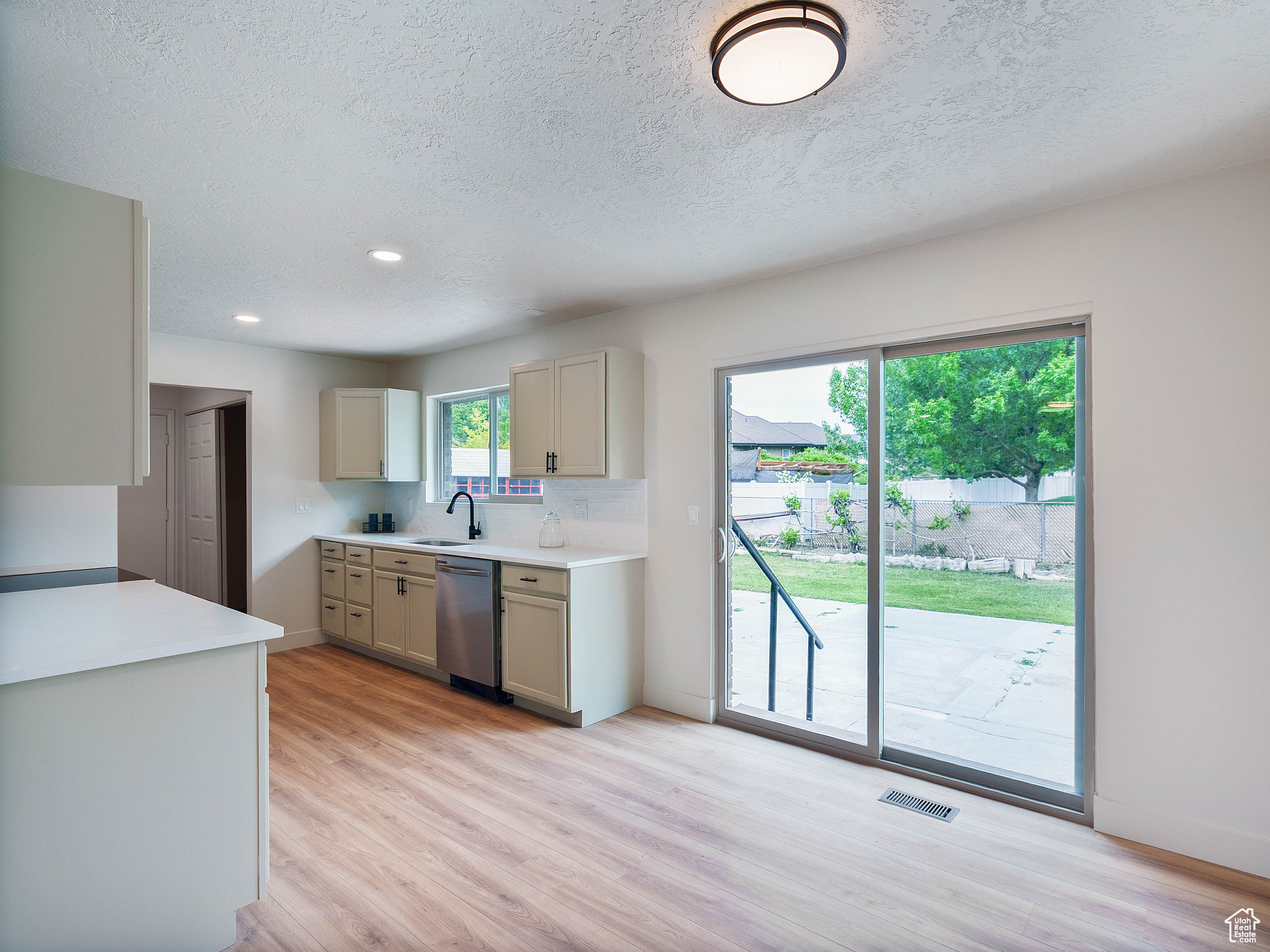 3024 W 6620, West Jordan, Utah image 7