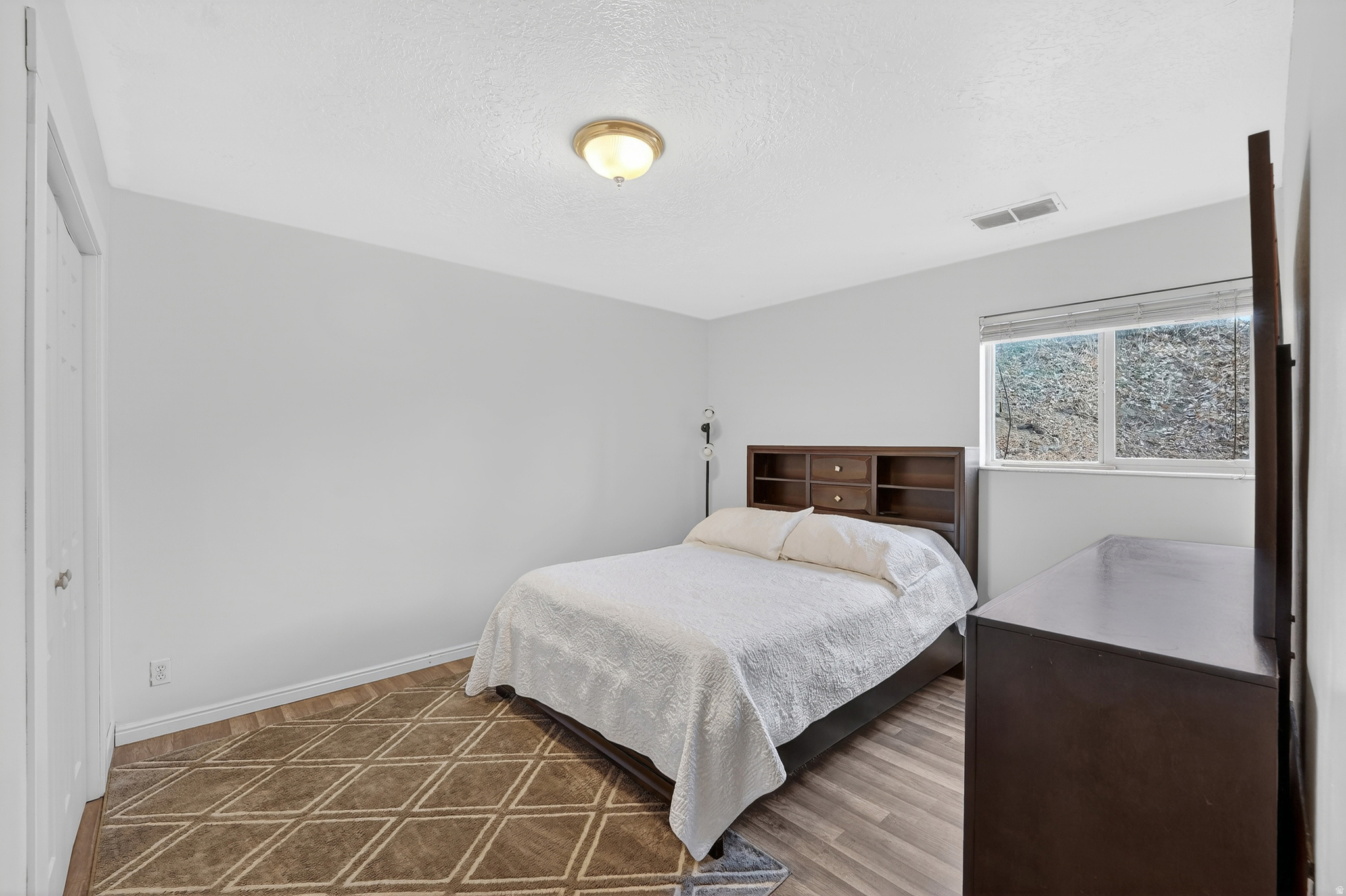 VALLEY TERRACE - Residential