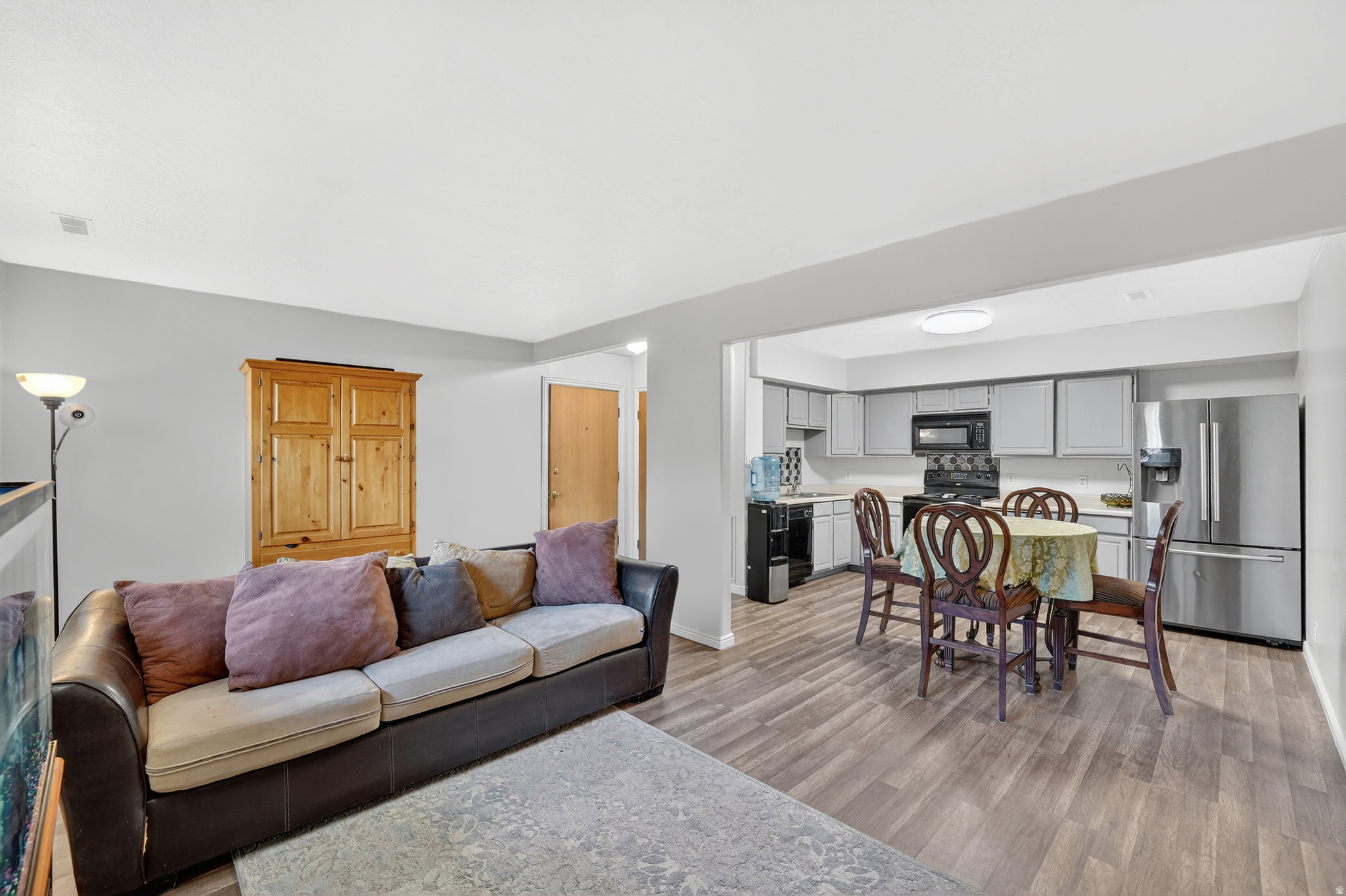 VALLEY TERRACE - Residential