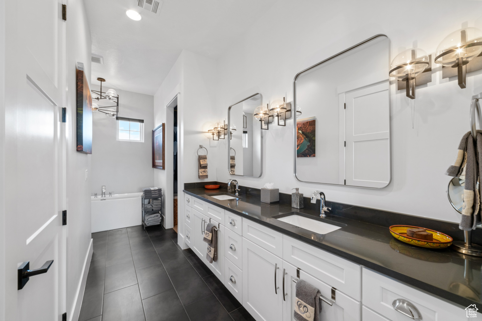 SOUTHERN VISTAS PH 2 - Residential