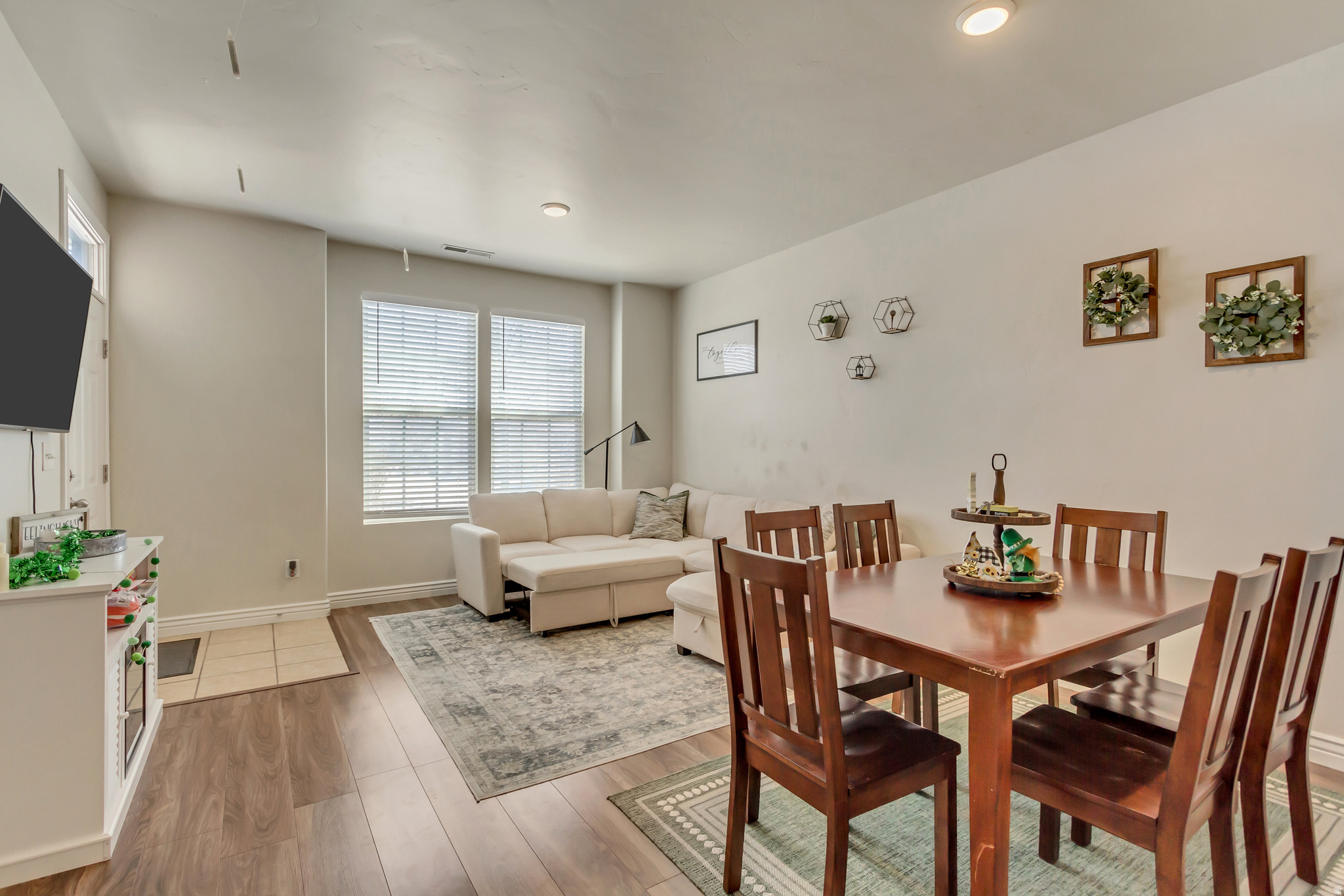 KENNECOTT - Residential