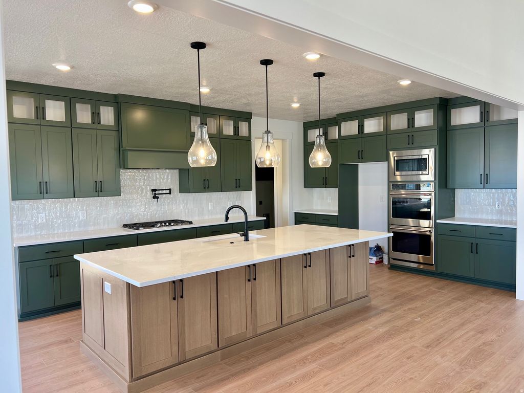 Photo of 7106 W LAKE AVE S #143, South Jordan, UT 84009 (MLS # 2148232)