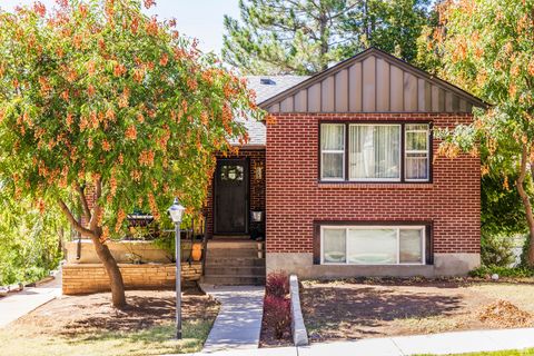 Photo of 605 N DE SOTO ST, Salt Lake City, UT 84103 (MLS # 2115178)