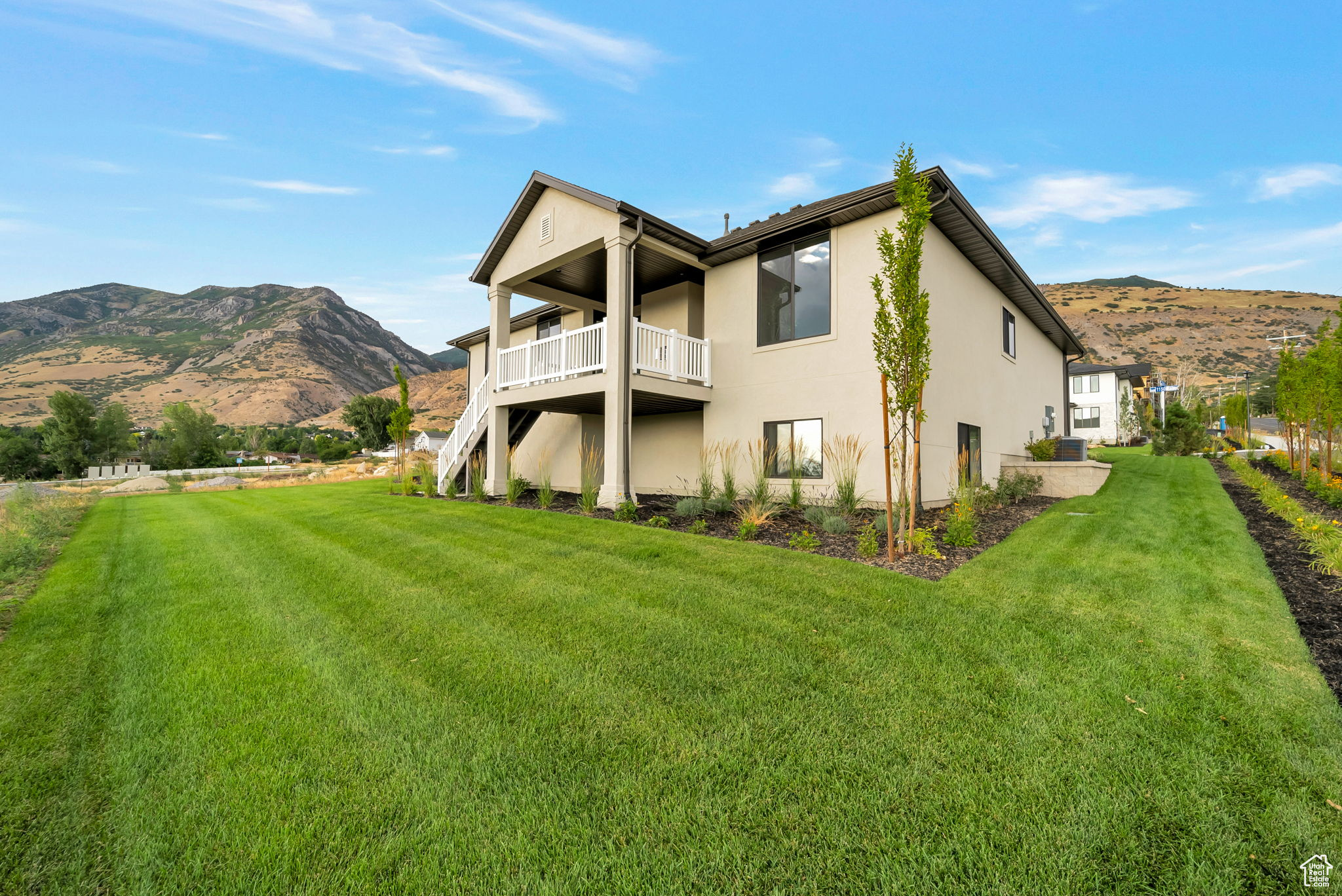 BLOSSOM HILL - Residential