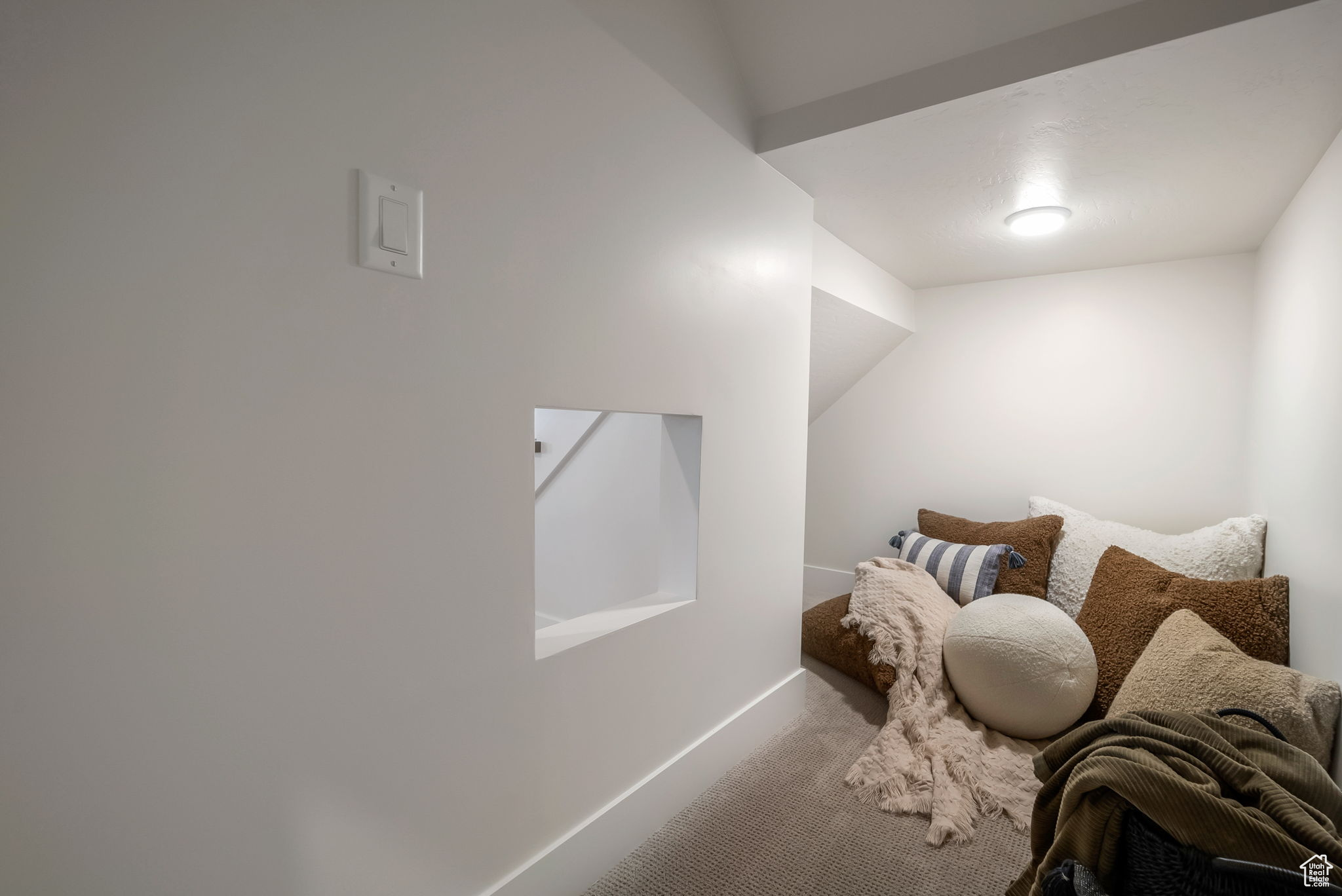 BLOSSOM HILL - Residential