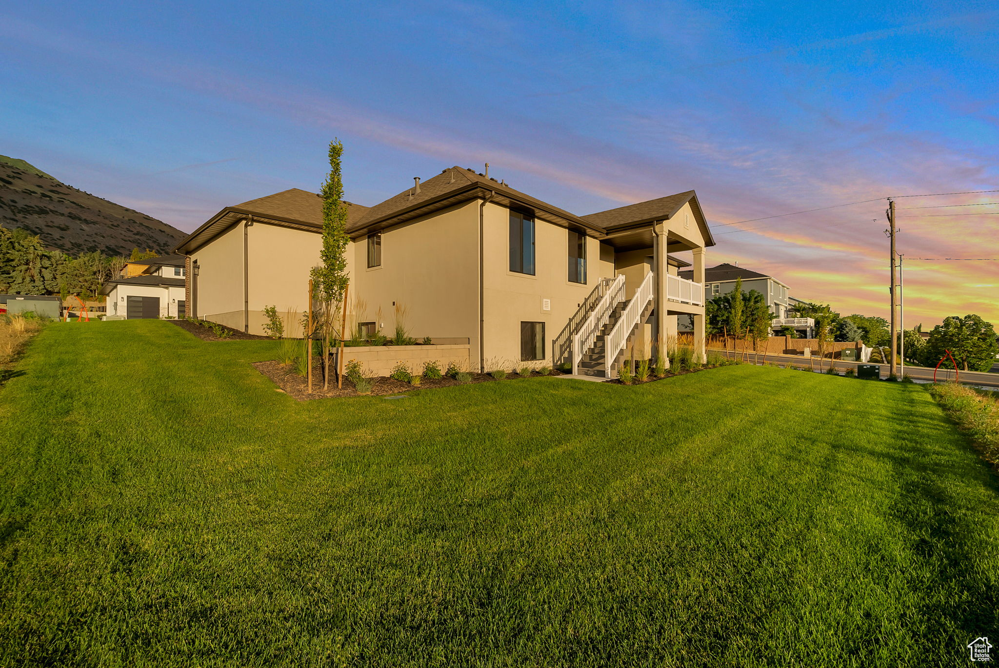 BLOSSOM HILL - Residential