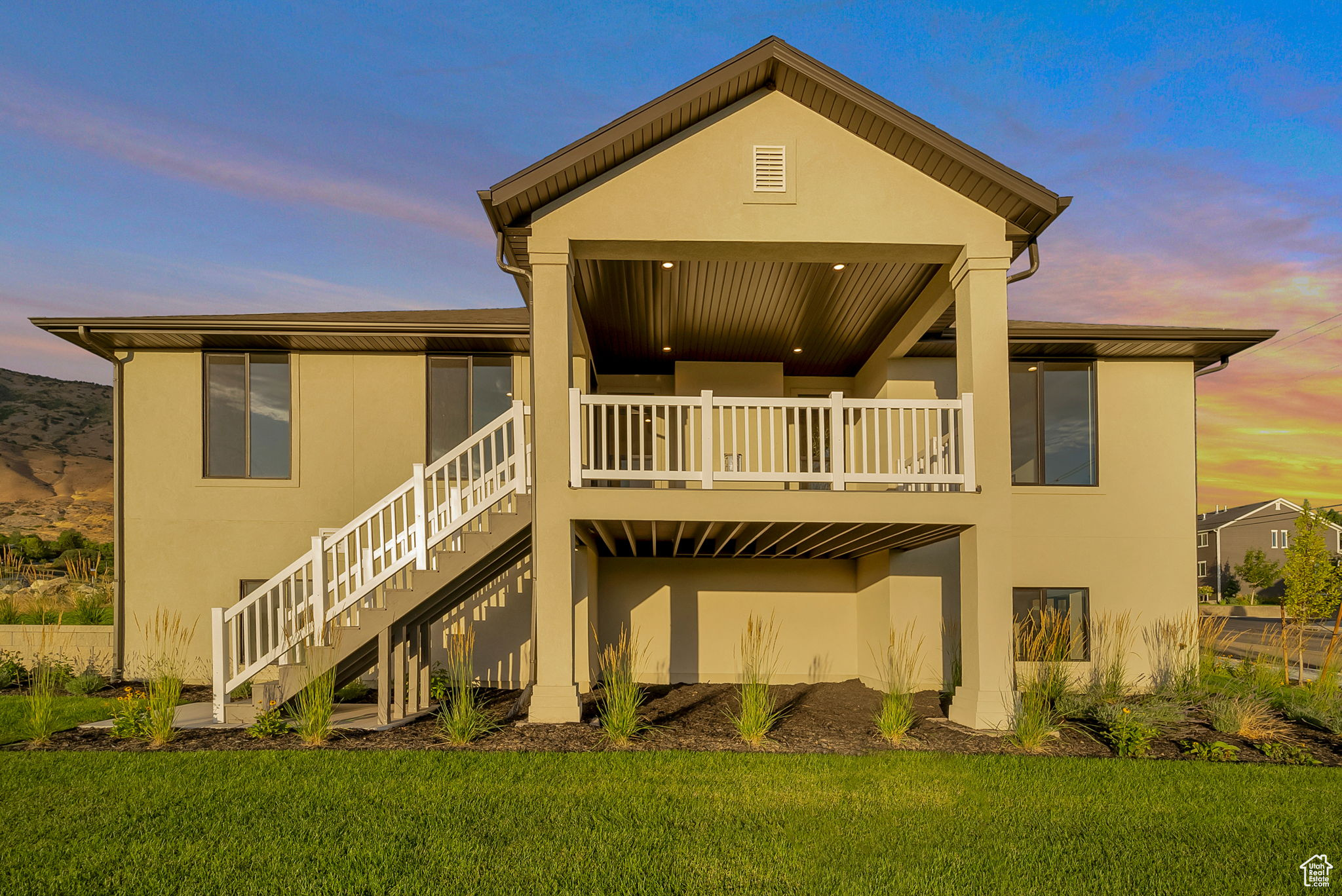 BLOSSOM HILL - Residential
