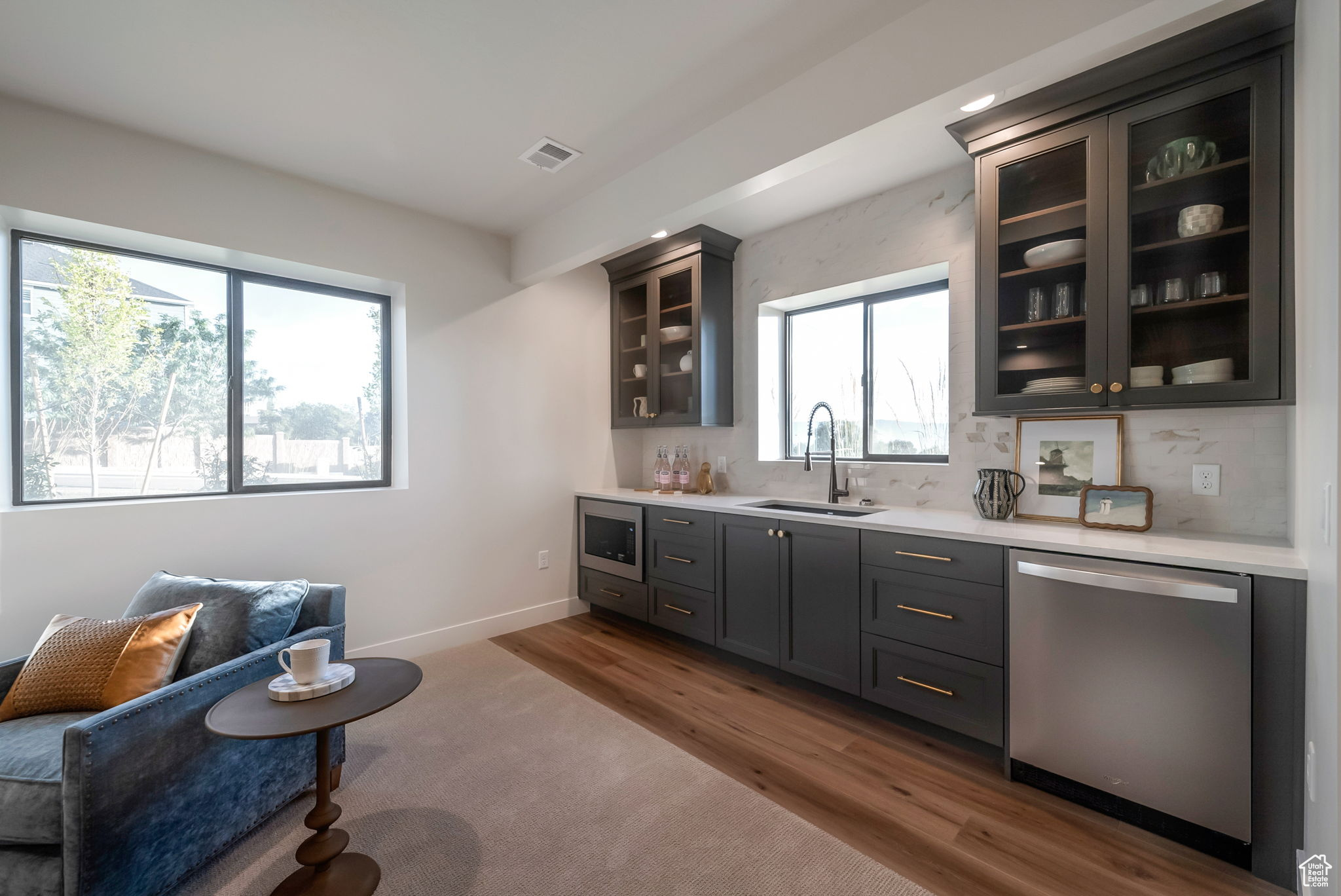 BLOSSOM HILL - Residential