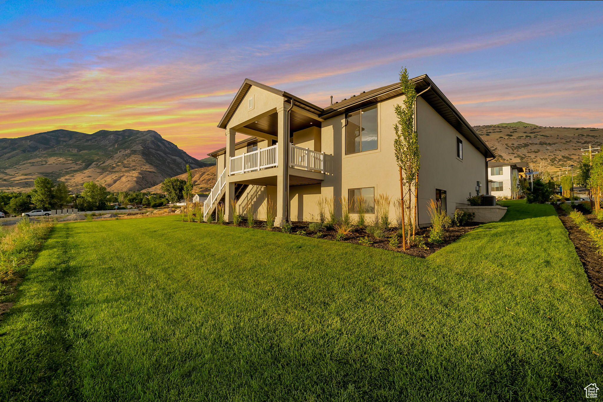 BLOSSOM HILL - Residential