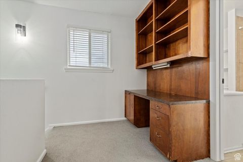 Tiny photo for 186 E 2100 N, Provo, UT 84604 (MLS # 2114990)