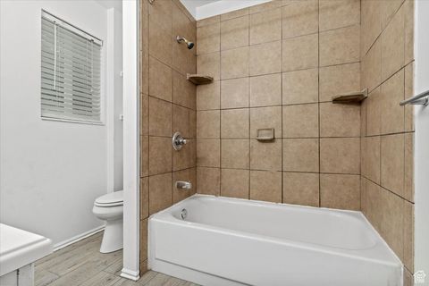 Tiny photo for 186 E 2100 N, Provo, UT 84604 (MLS # 2114990)