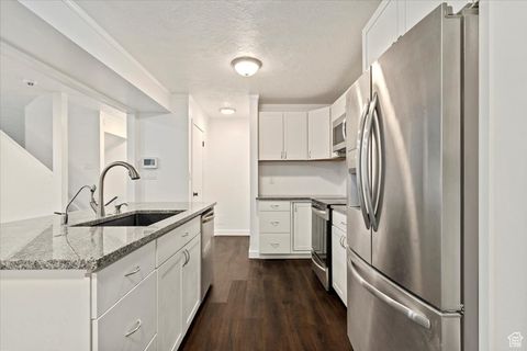 Tiny photo for 186 E 2100 N, Provo, UT 84604 (MLS # 2114990)